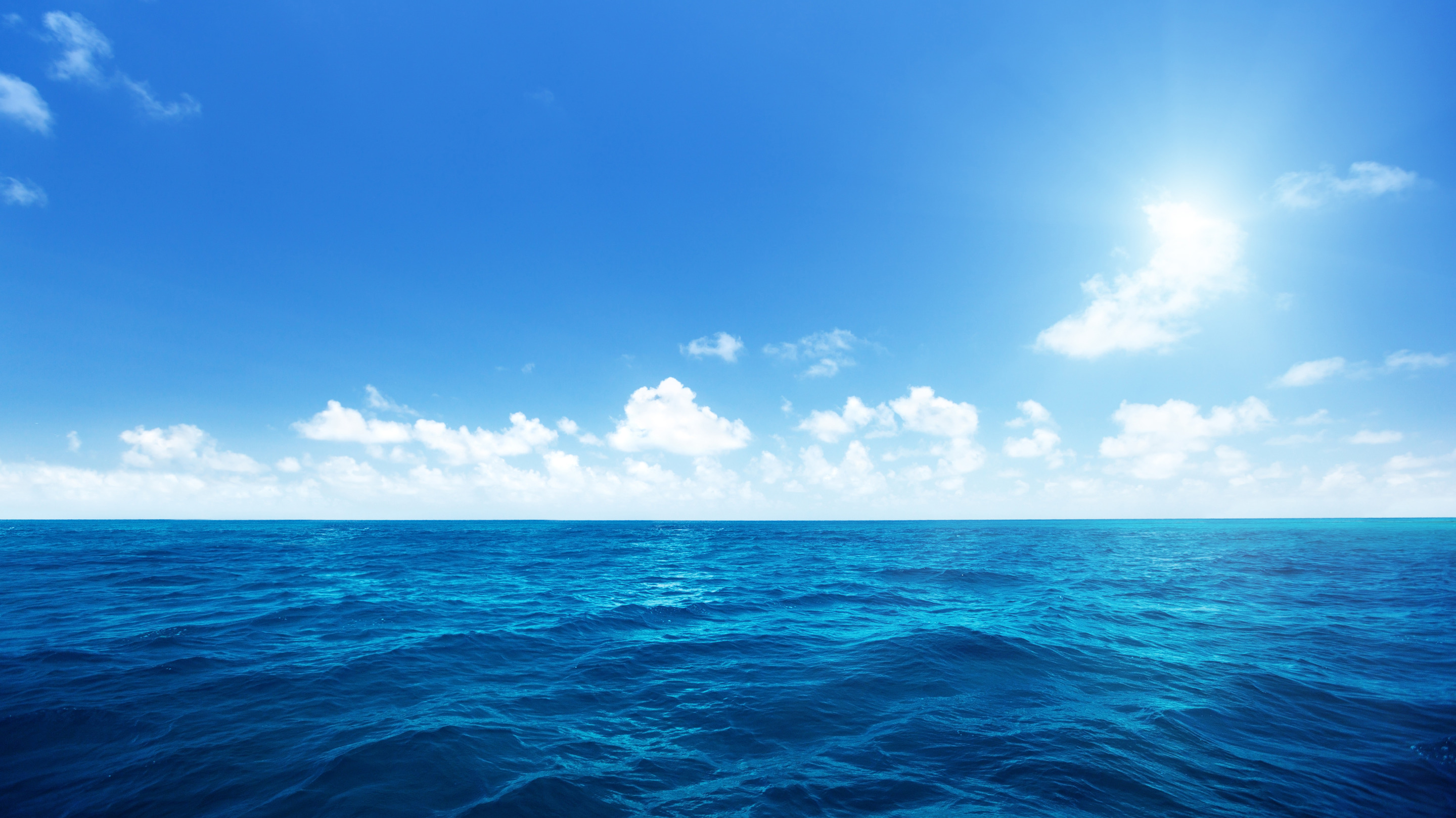 Безграничный океан. Океан. Море и небо. Фон море. Голубое море.
