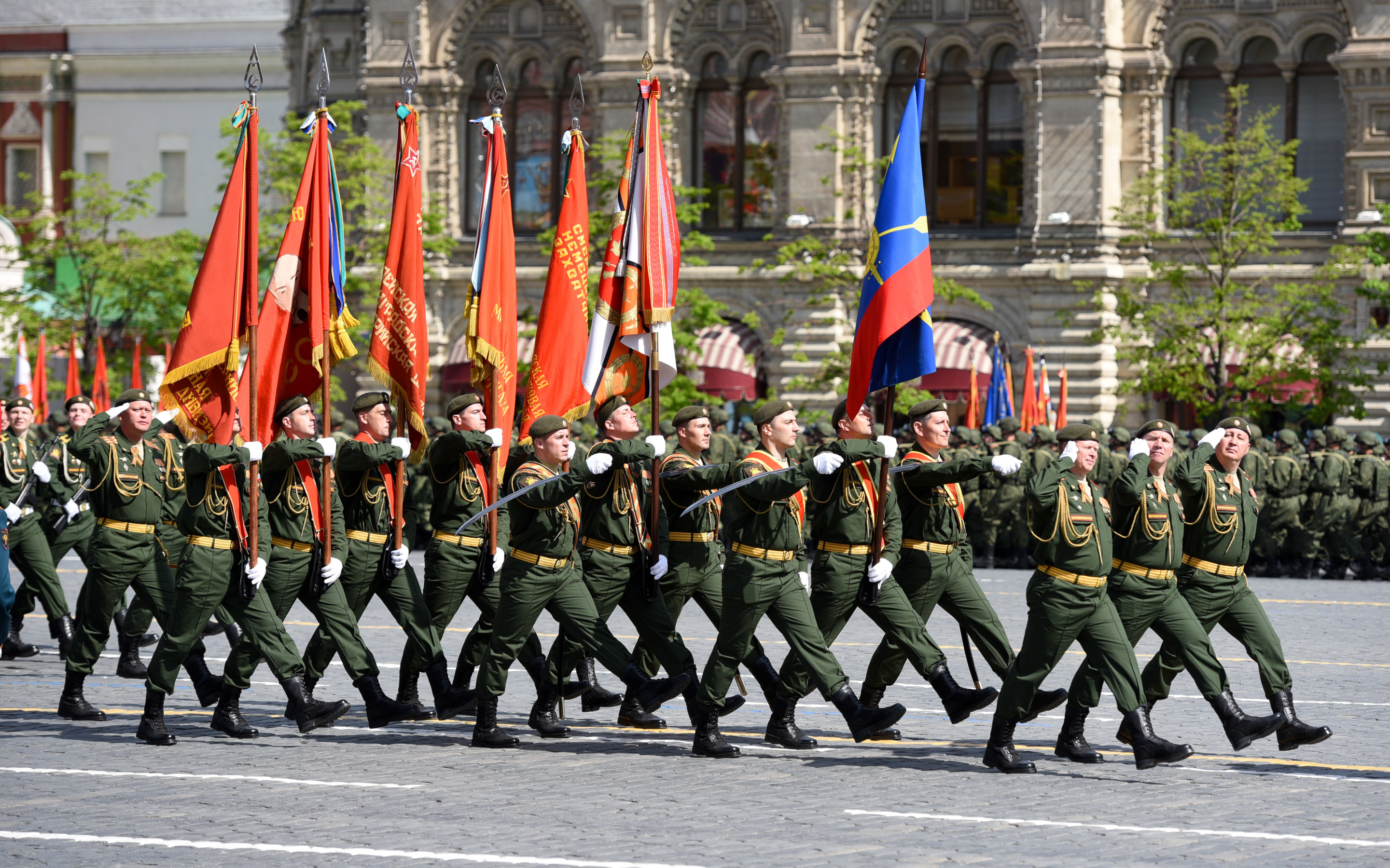 Марш праздник победы