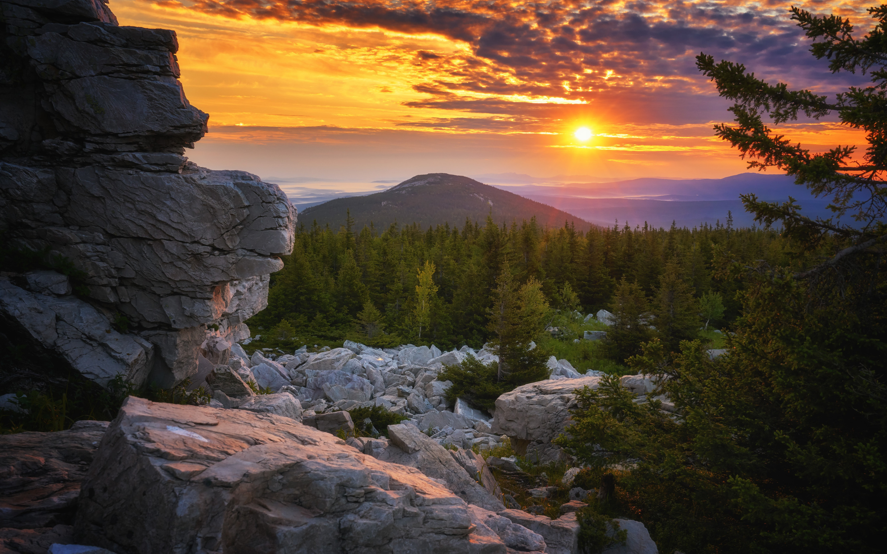 Уральские горы Зюраткуль