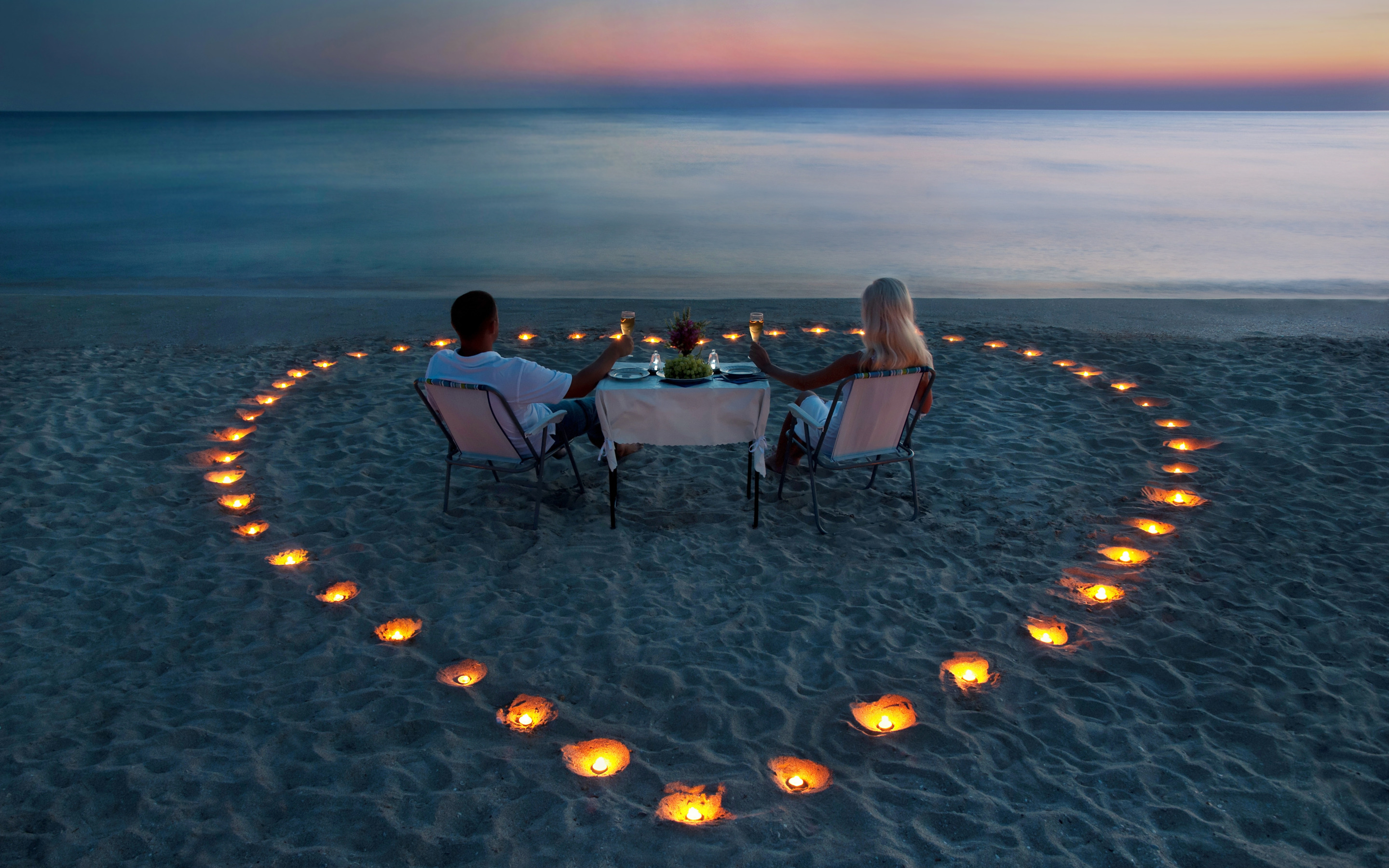 Beach Romantic dinner