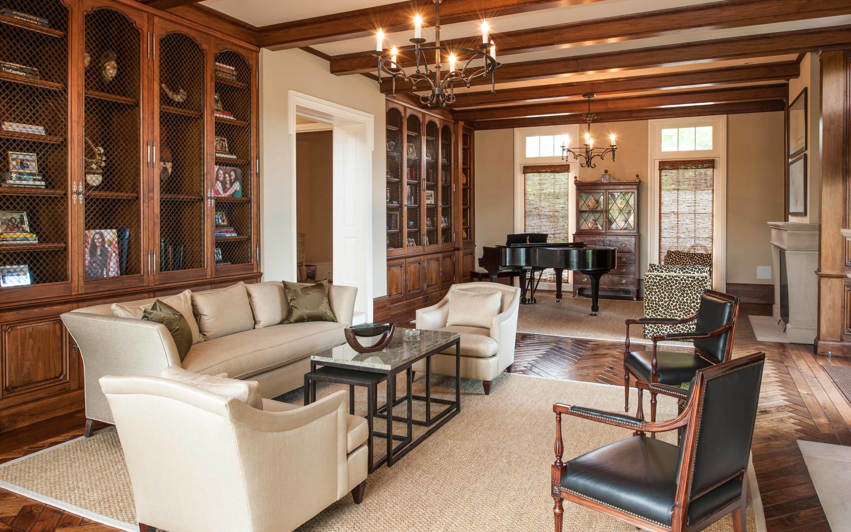 гостиная с пианино викторианский стиль. интерьеры по темпераменту. эскиз интерьера. выбери свой интерьер. плакат дизайнер интерьера.