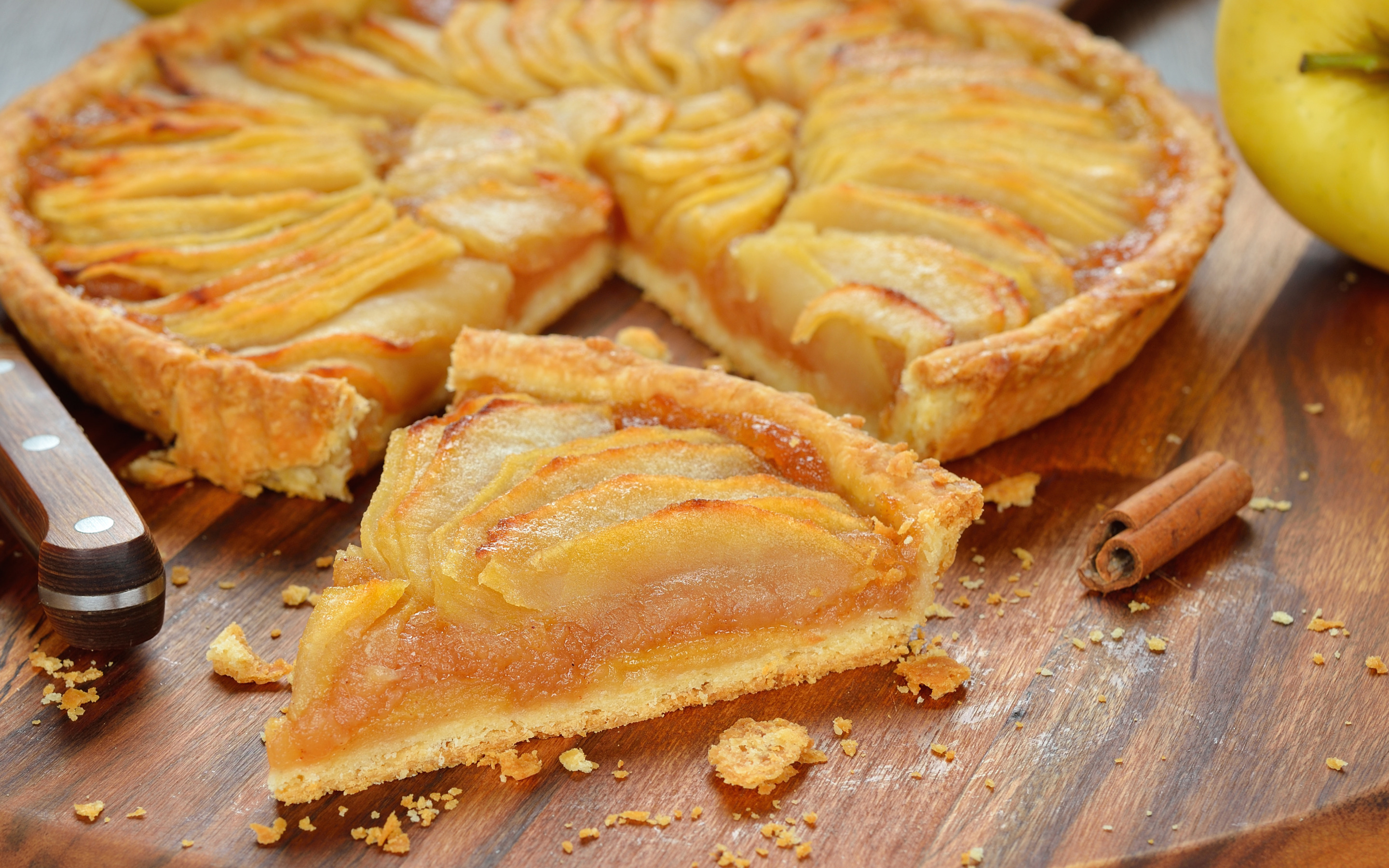 Простой яблочный пирог быстро рецепт. Apple pie (яблочный пирог). Французский яблочный пирог. Яблочный тарт. Открытый пирог с яблоками.