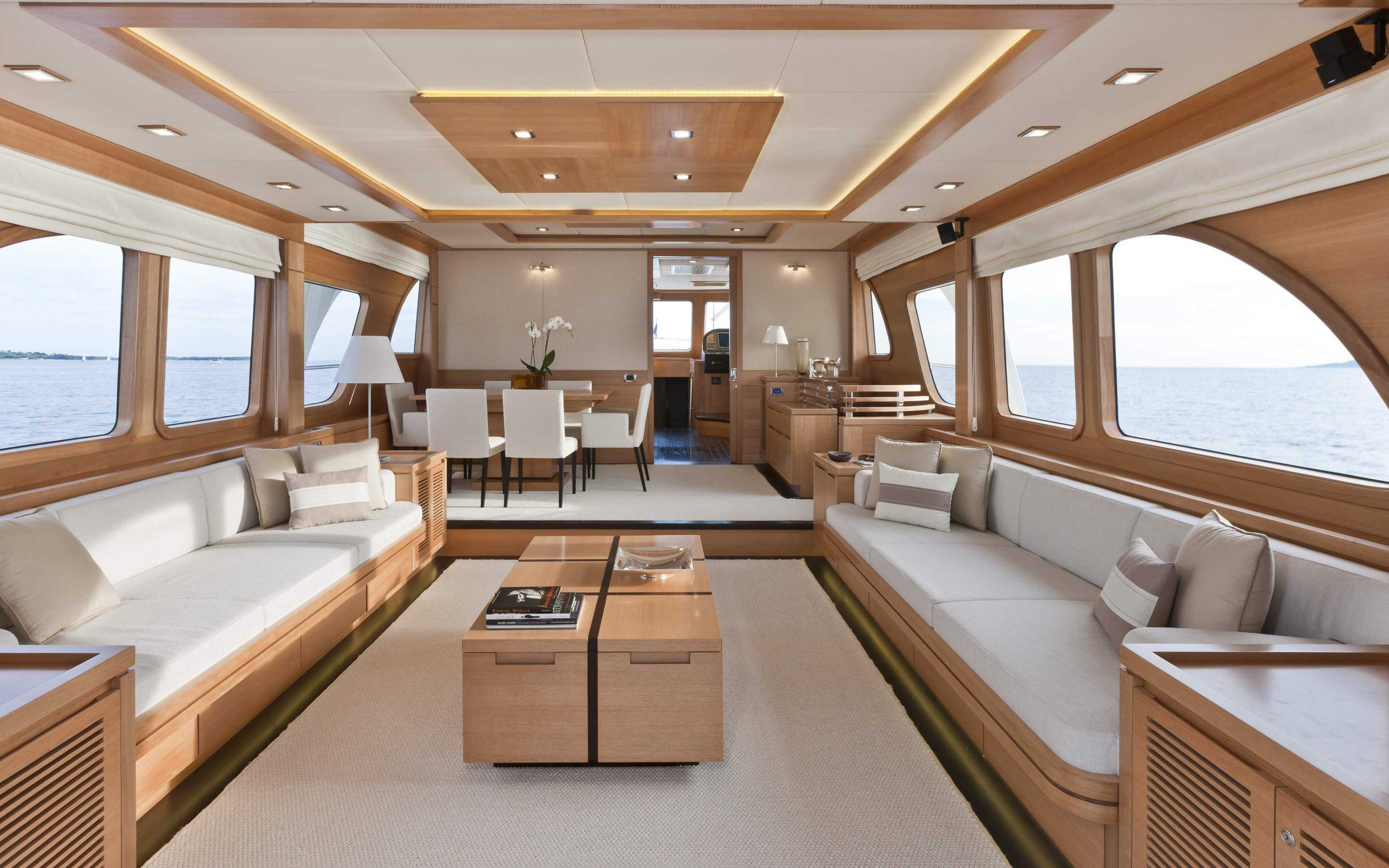 Yacht Phoenicia II Concept