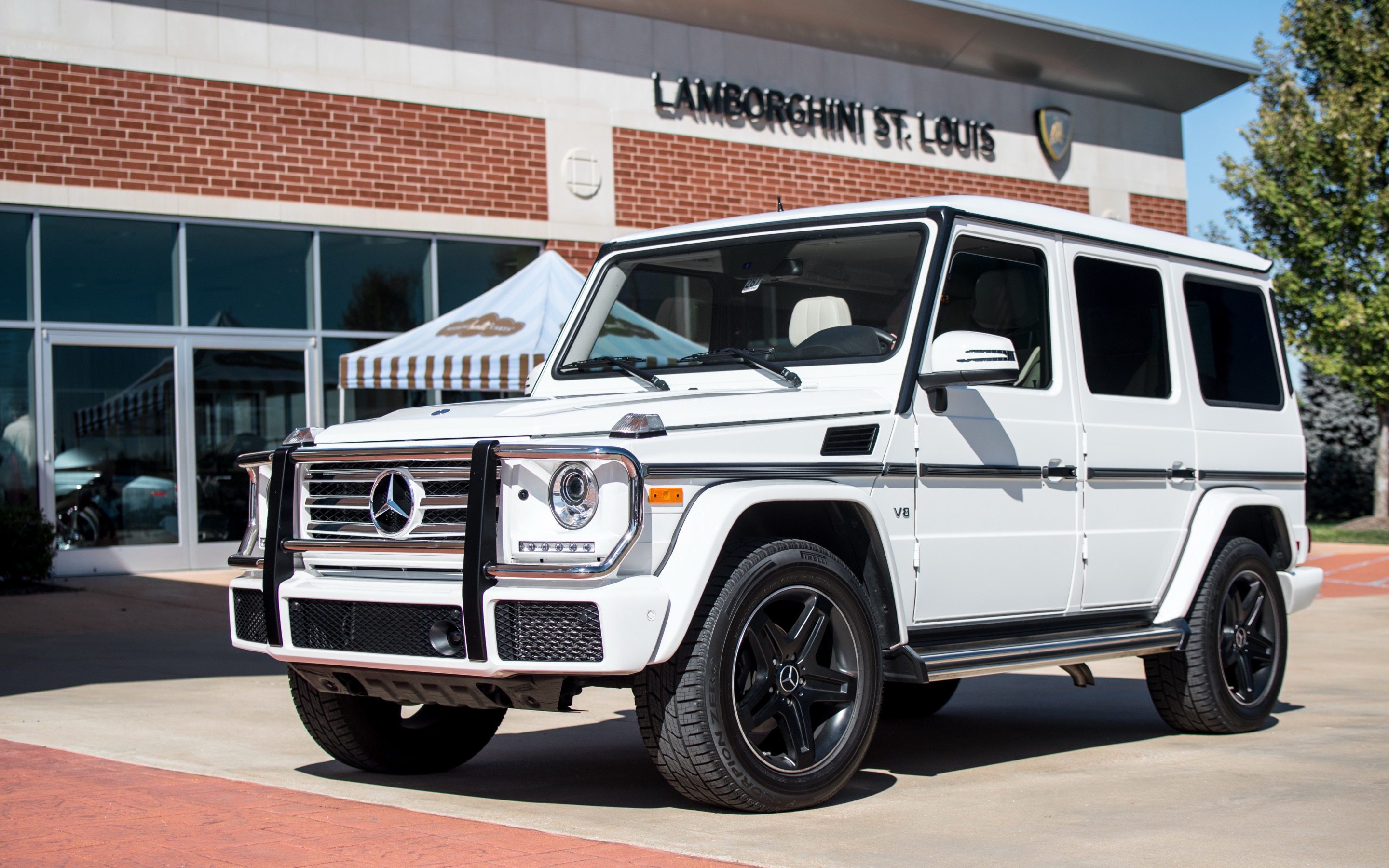 Mercedes Benz g63 Brabus Р±РµР»С‹Р№