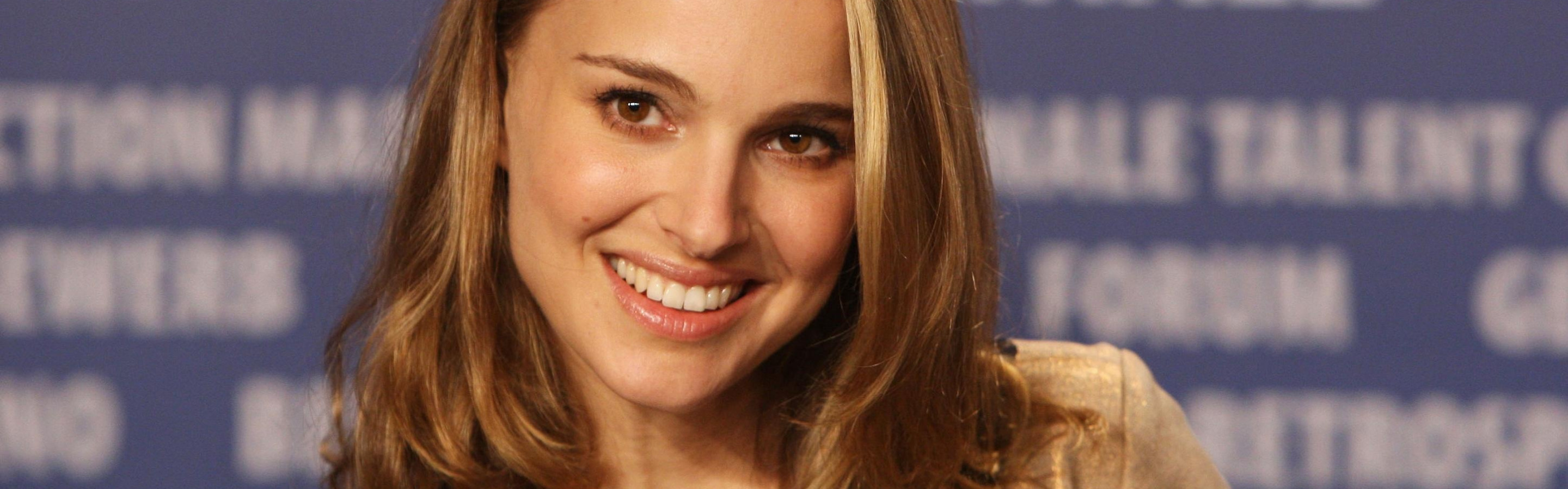 Pribratá natalie portman: odhalila veľký zadok aj celulitídu 13