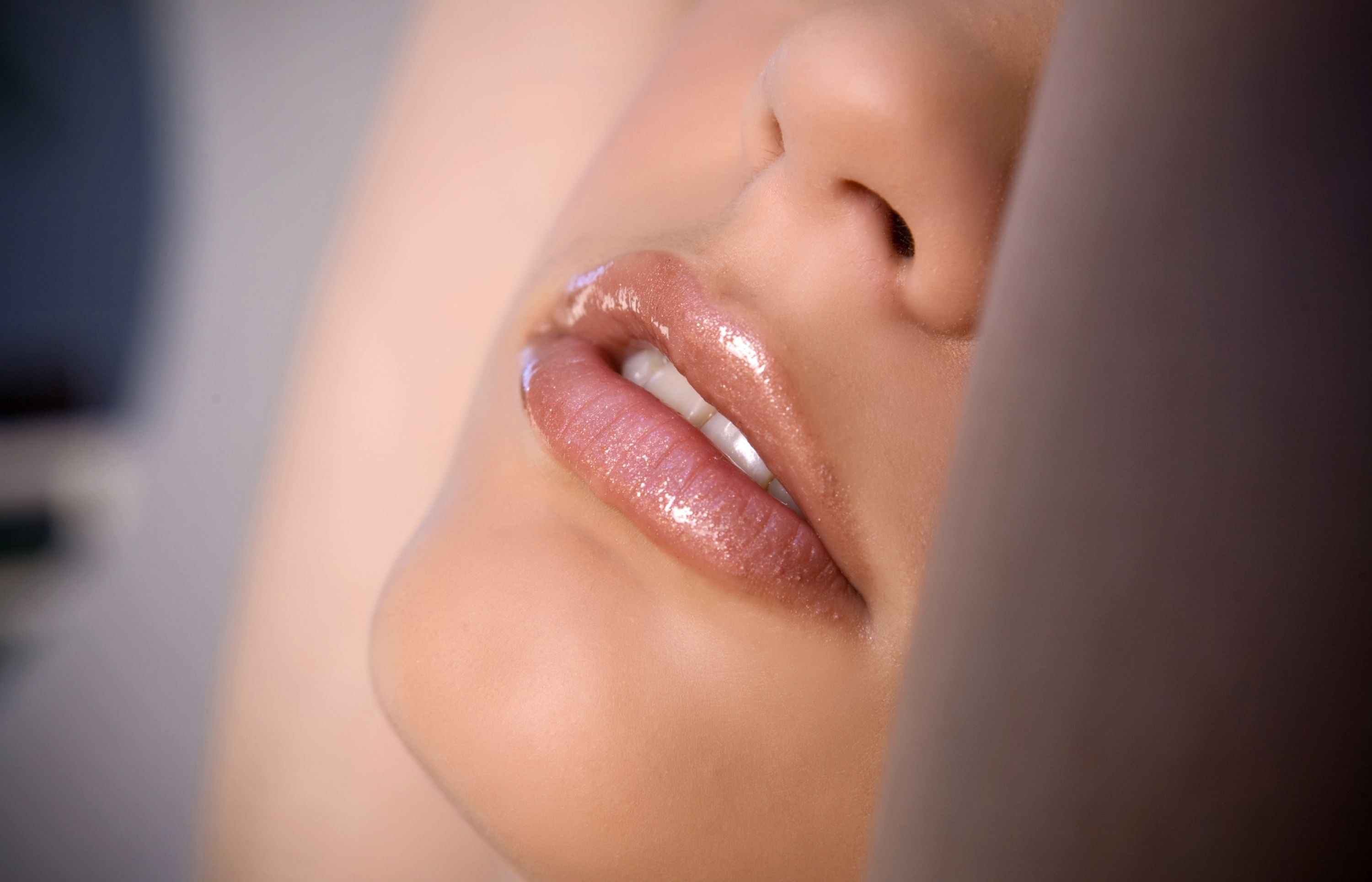 Up close 3. Женские губы. Красивые губы. Губки женские. Красивые губки девушек.