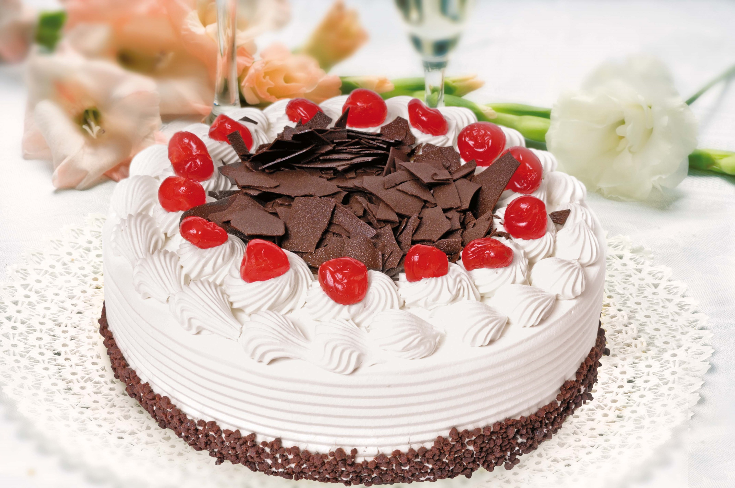 Тортик работы. Красивые торты. Праздничный торт. Украшение торта. Красивые торты на день рождения.
