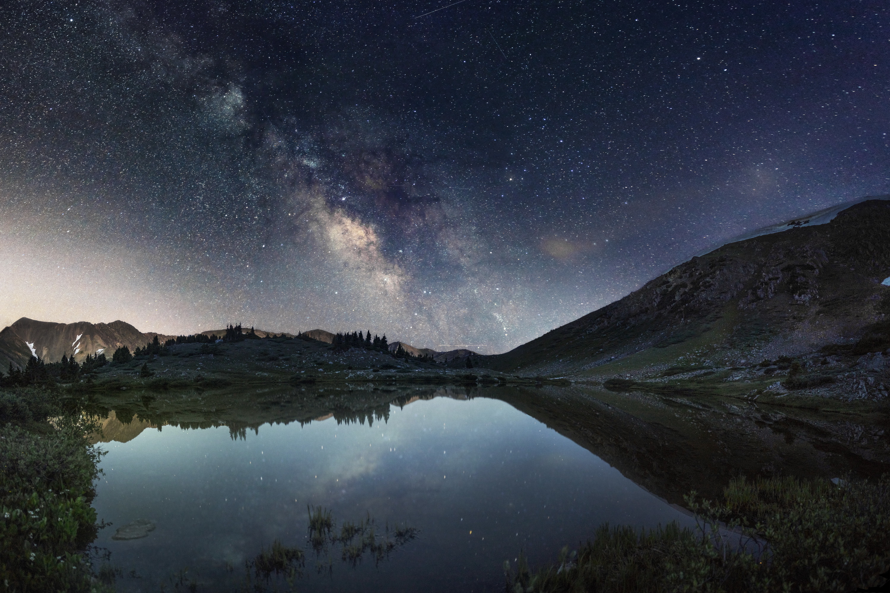 Космос это природа. Штат Монтана ночь горы. Горы ночью. Ночное небо. Ночной пейзаж.