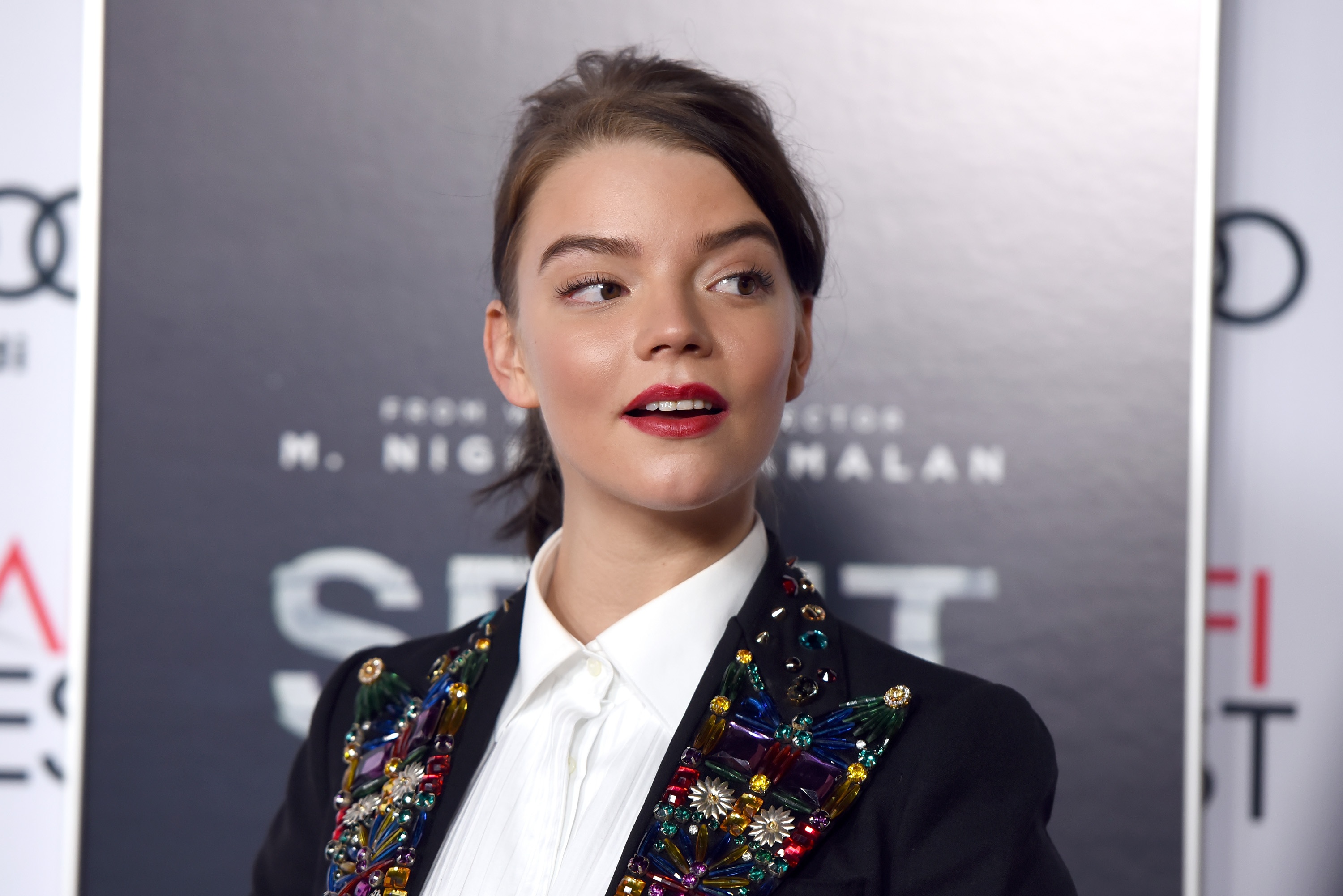 Anya taylor joy. Аня Тейлор. Анна Джой. Анн Тейлор Джой. Анна Тейлор Джой 2020.