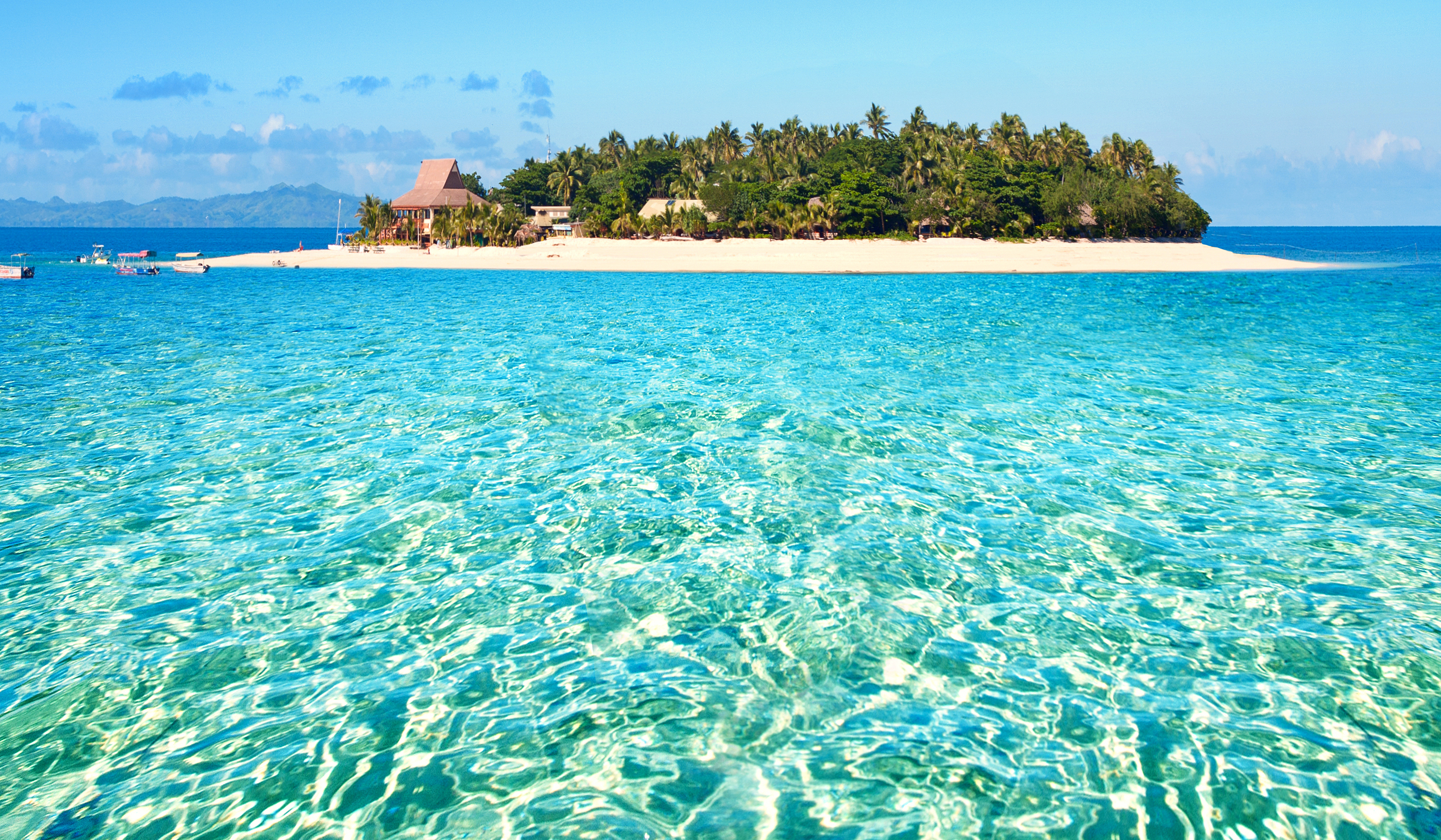 Воды карибских островов. Парадиз остров Карибского моря. Остров Фиджи. Голубая Лагуна Саона Доминикана. Лазурный берег Мальдивы.