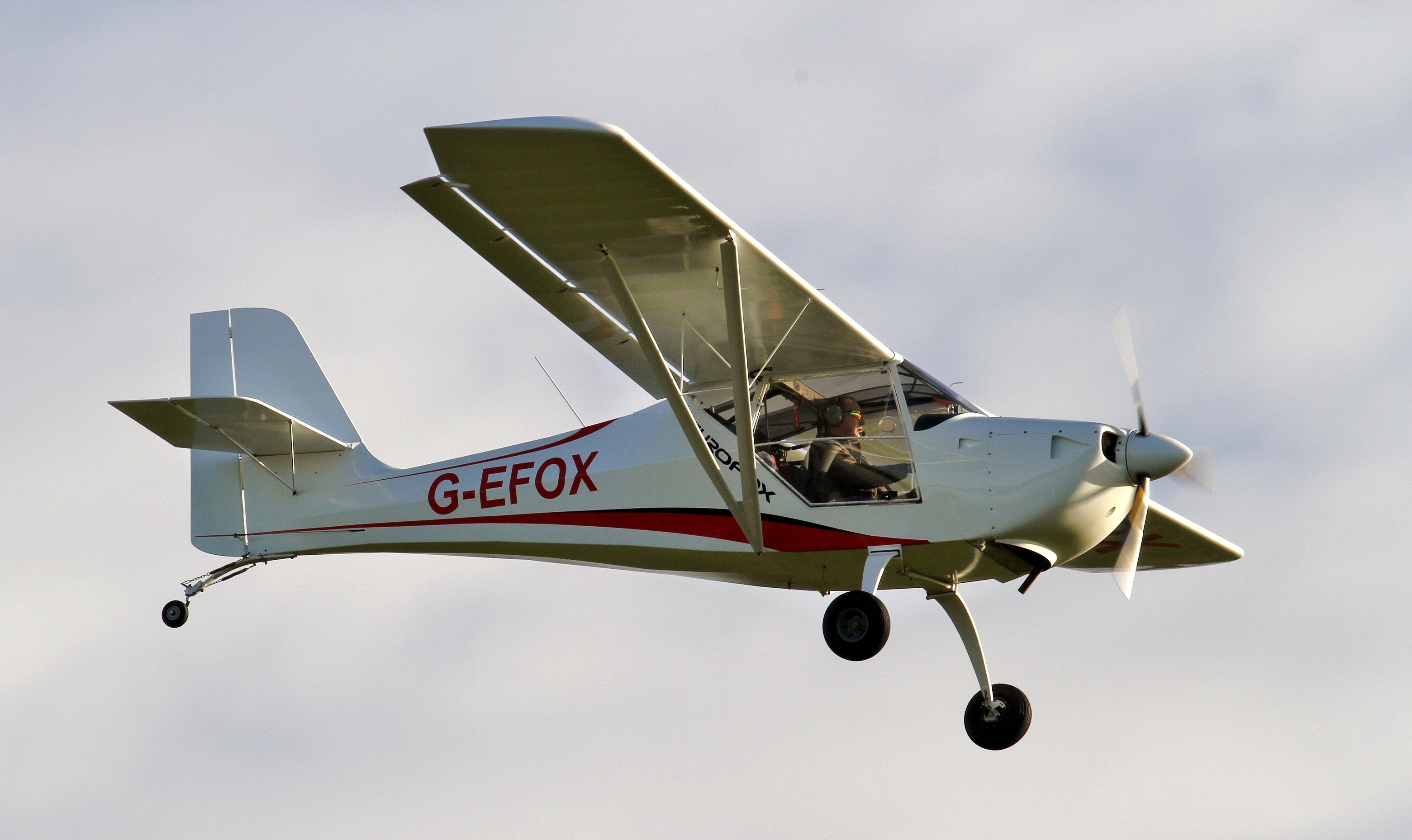 Легкие самолеты. AEROPRO Eurofox. Пфайффер самолет одномоторный. Сверхлегкий самолёт КАИ-81 Беркут. Junkers современный одномоторный легкий самолет.