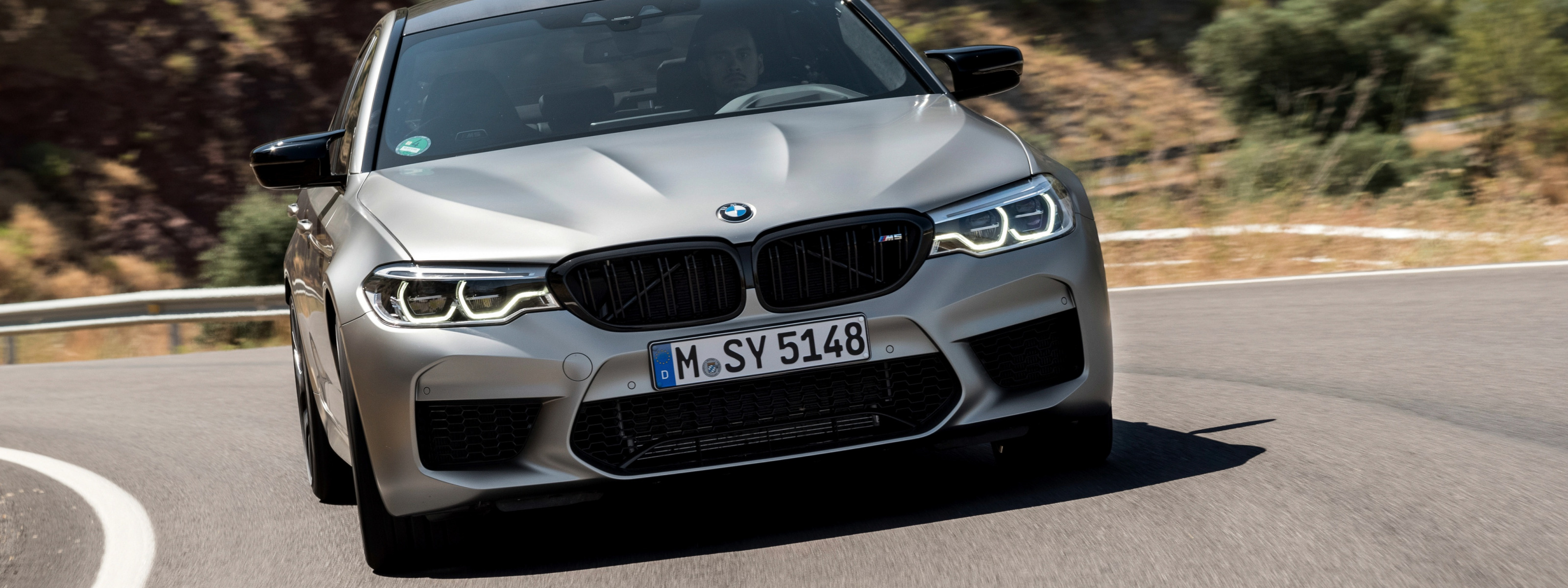 Ава м5 ф90. BMW m5 f90 Competition White. BMW m5 f90 CS. BMW m5 f90 rest 2021. BMW m5 f90 с люком.