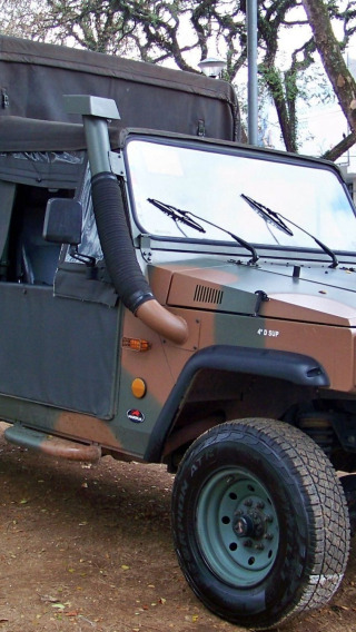 flag, made in Brazil, Agrale, military and civil vehicle, manufactured in Santa Catatarina, export type product, Agrale Marrua, brazilian army