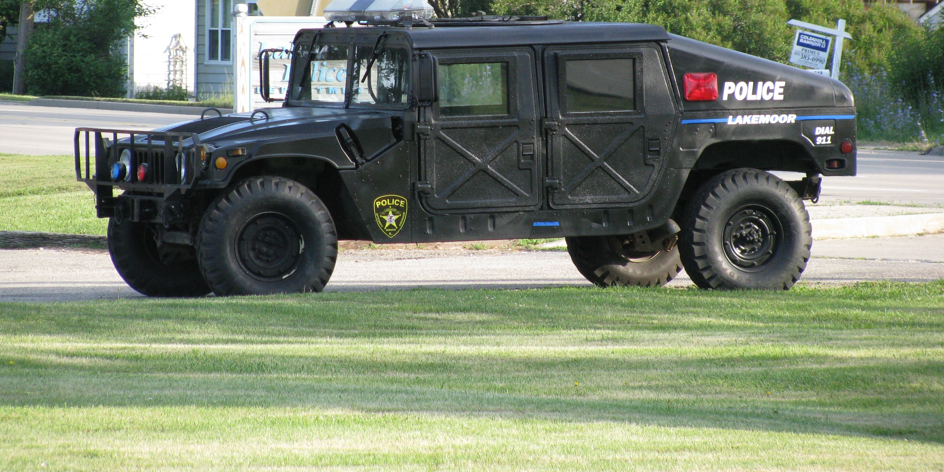 Hummer Military звезда 135