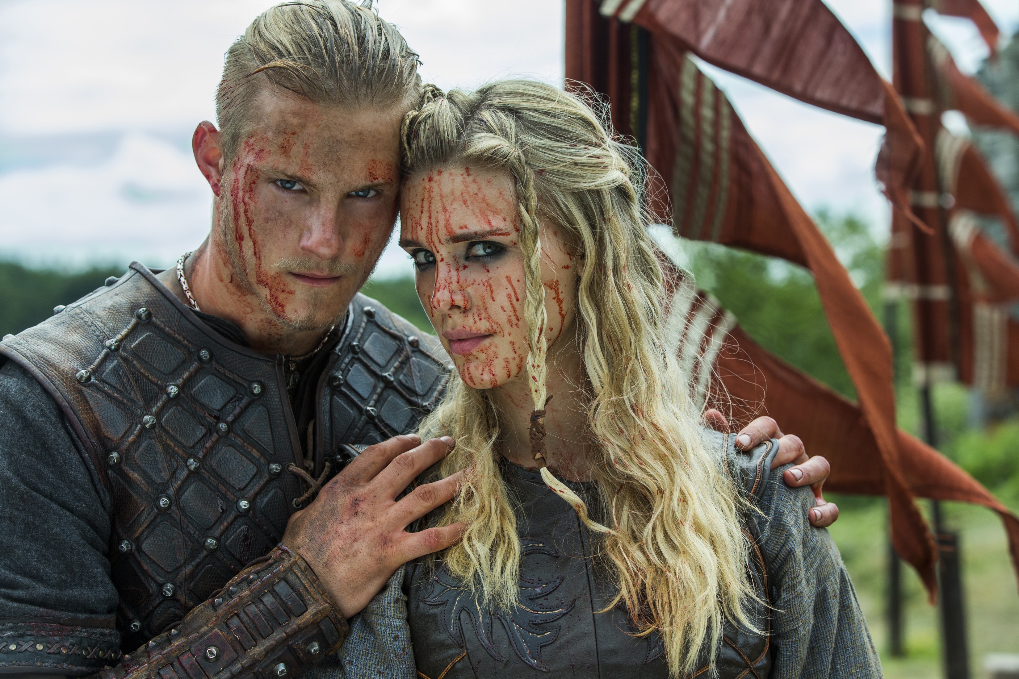 Скачать обои Vikings, Викинги, Gaia Weiss, Джая Уайсс, Porunn, Alexander  Ludwig, Бьёрн, раздел фильмы в разрешении 3300x2200