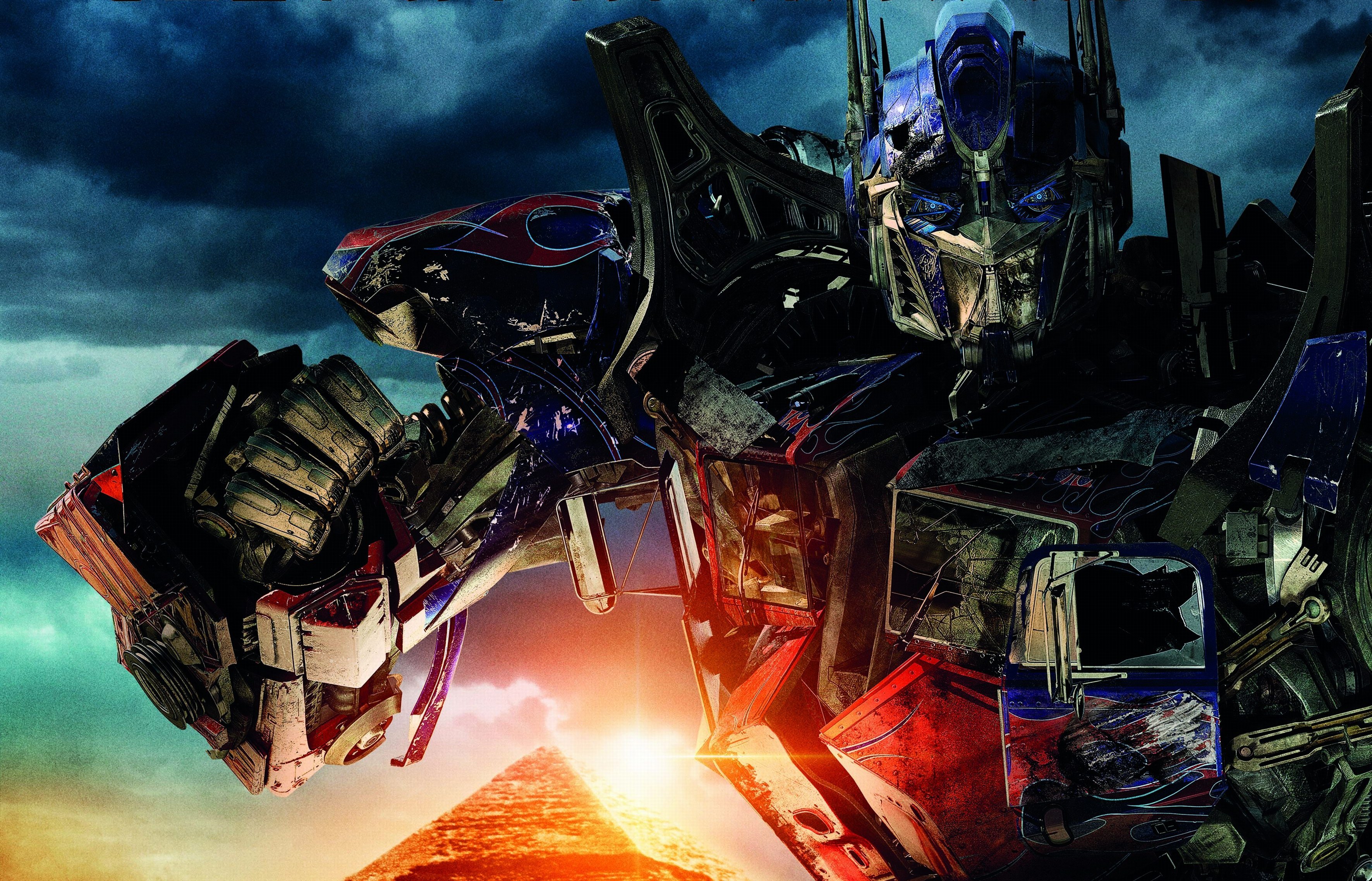 Transformerlar. Оптимус Прайм Майкл Бэй. Трансформер Оптимус Прайм. Transformers 2 Optimus Prime. Оптимус Прайм трансформеры 1 фильм.