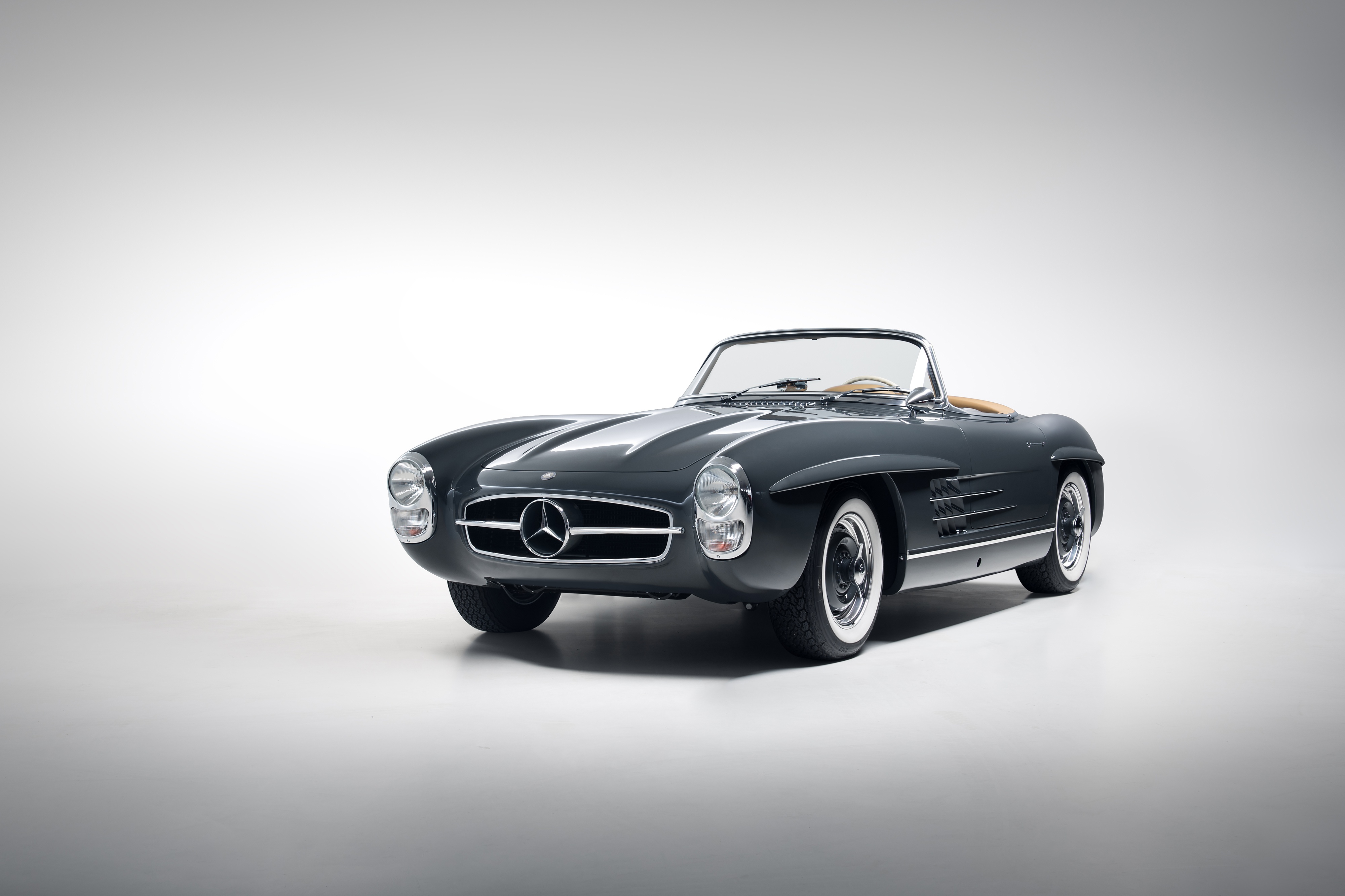 Mercedes Benz 300sl машинка чёрная