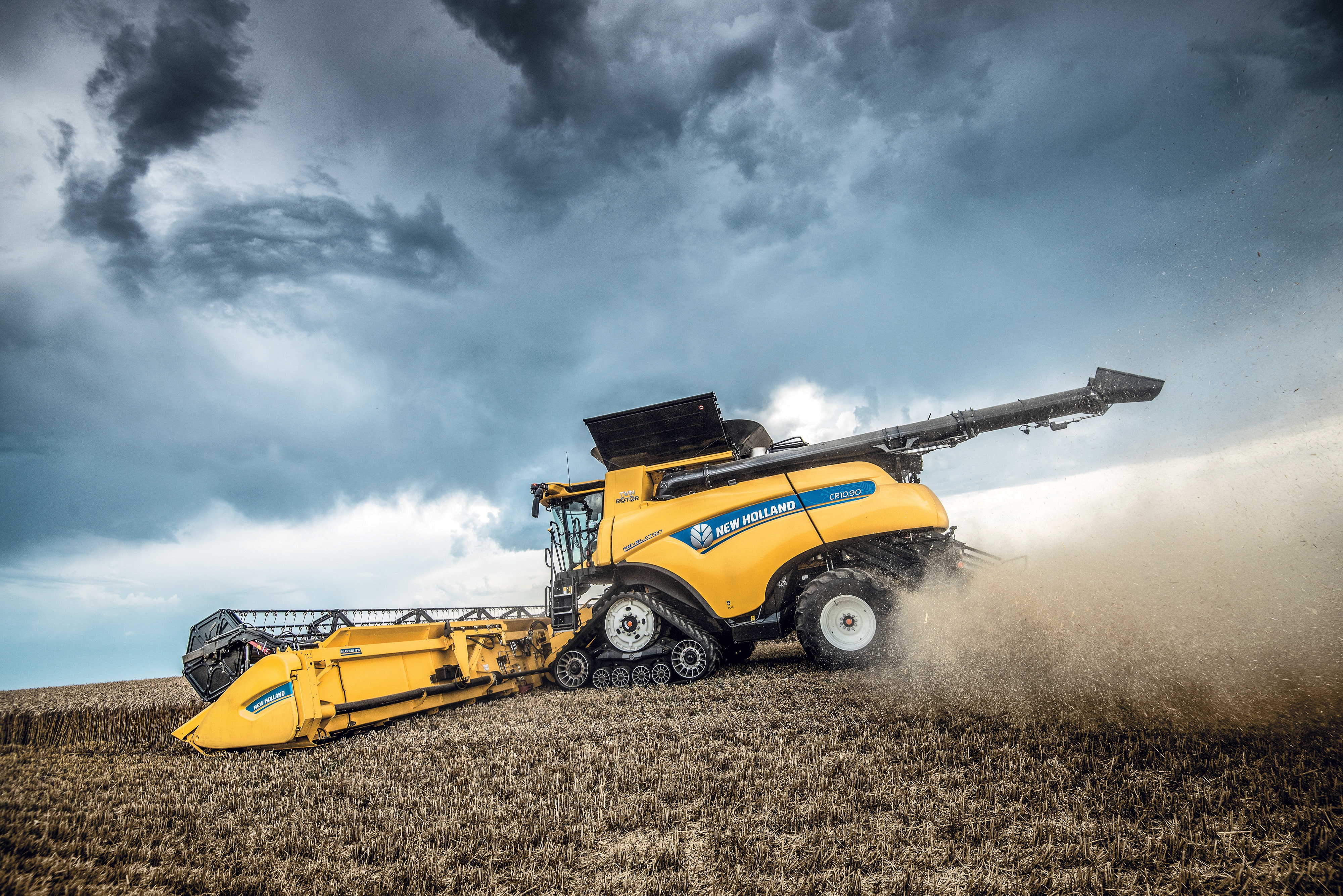 Строительные комбайны. New Holland CR10.90. Комбайн New Holland CR10.90. Комбайн Нью Холланд CR 10.90. Комбайн Нью Холланд 6070.