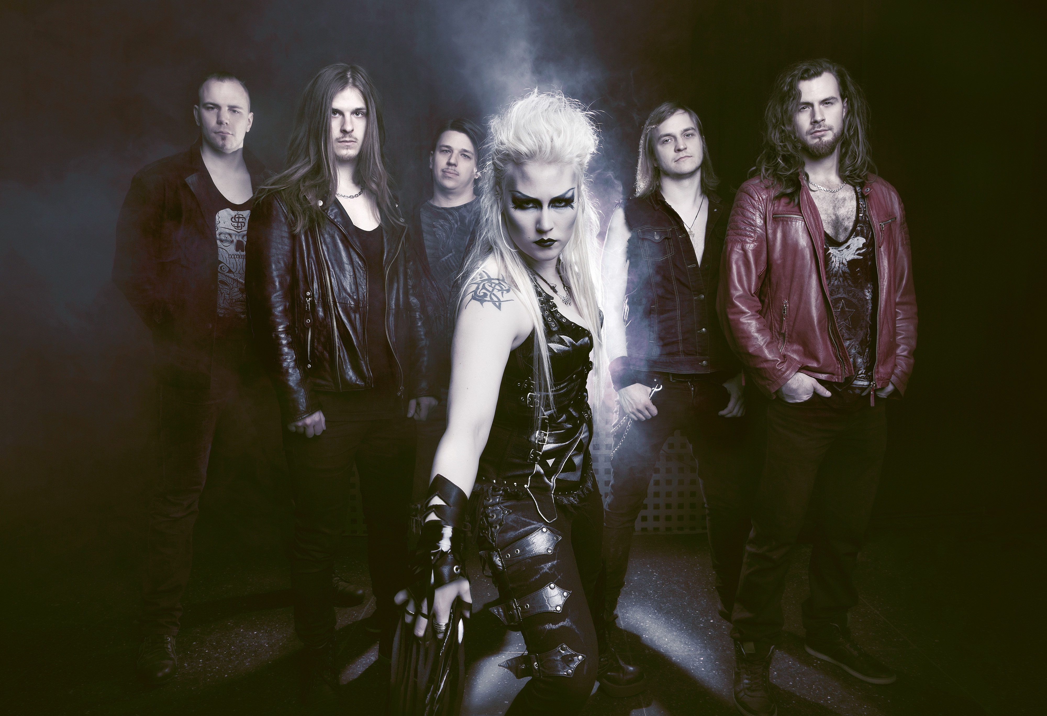 Battle beast. Батл Бист. Battle Beast Band. Battle Beast Battle Beast 2013. Battle Beast фото.