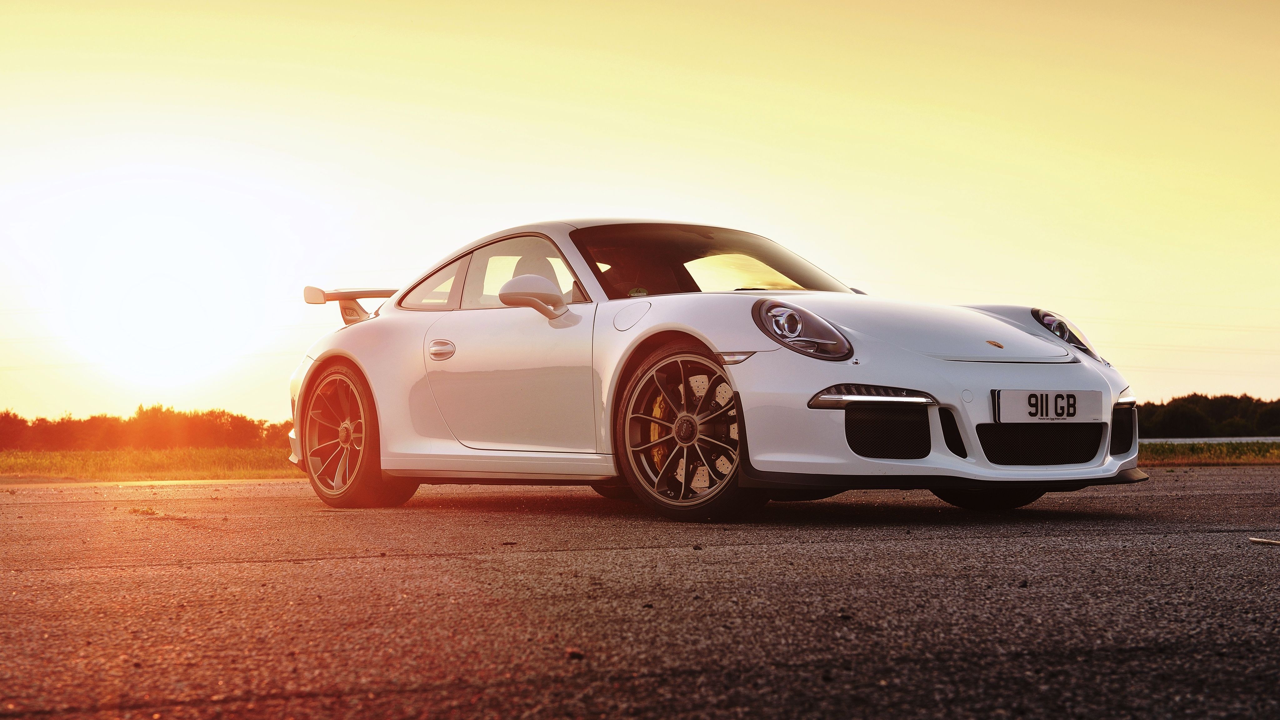 Музыка фон машина. Porsche 911 gt3 Wallpaper. Порш 991 4к. Порше 911 обои. Porsche 2014.