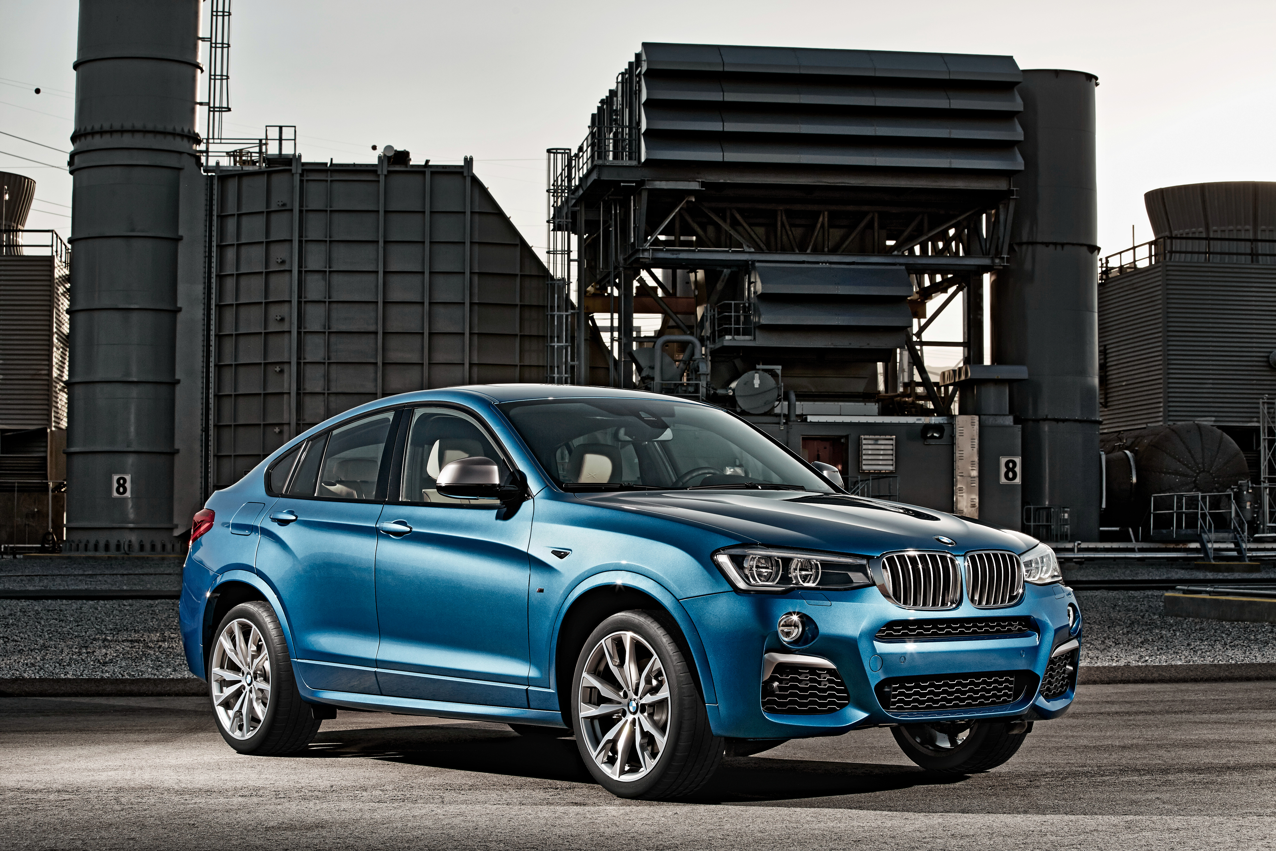 Х4 х3. BMW x4 m40i f26. БМВ х4 2017. Джип БМВ х4. БМВ х4 седан.