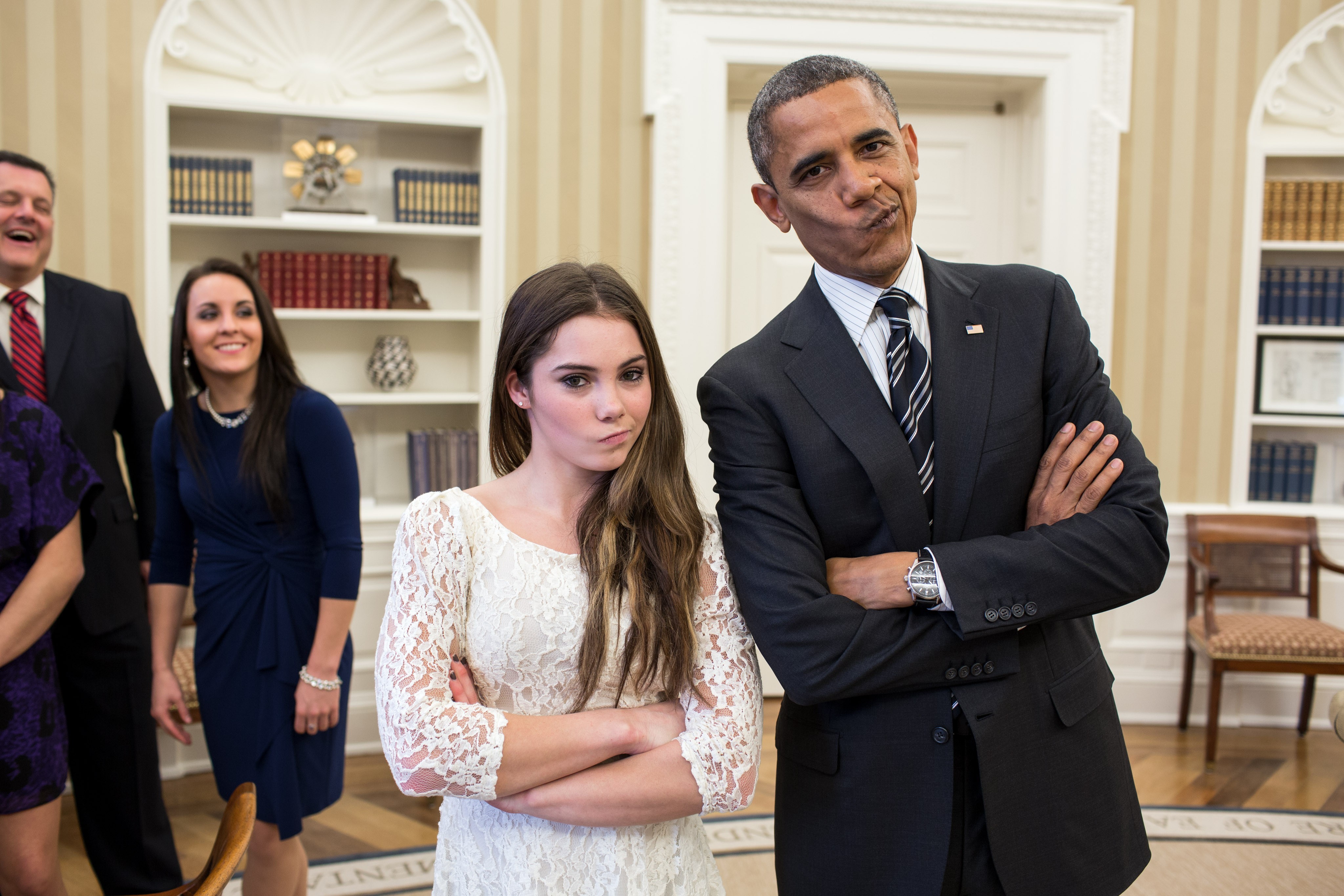 Обои girl, president, faces, Obama на телефон и рабочий стол, раздел  ситуации, разрешение 4096x2731 - скачать