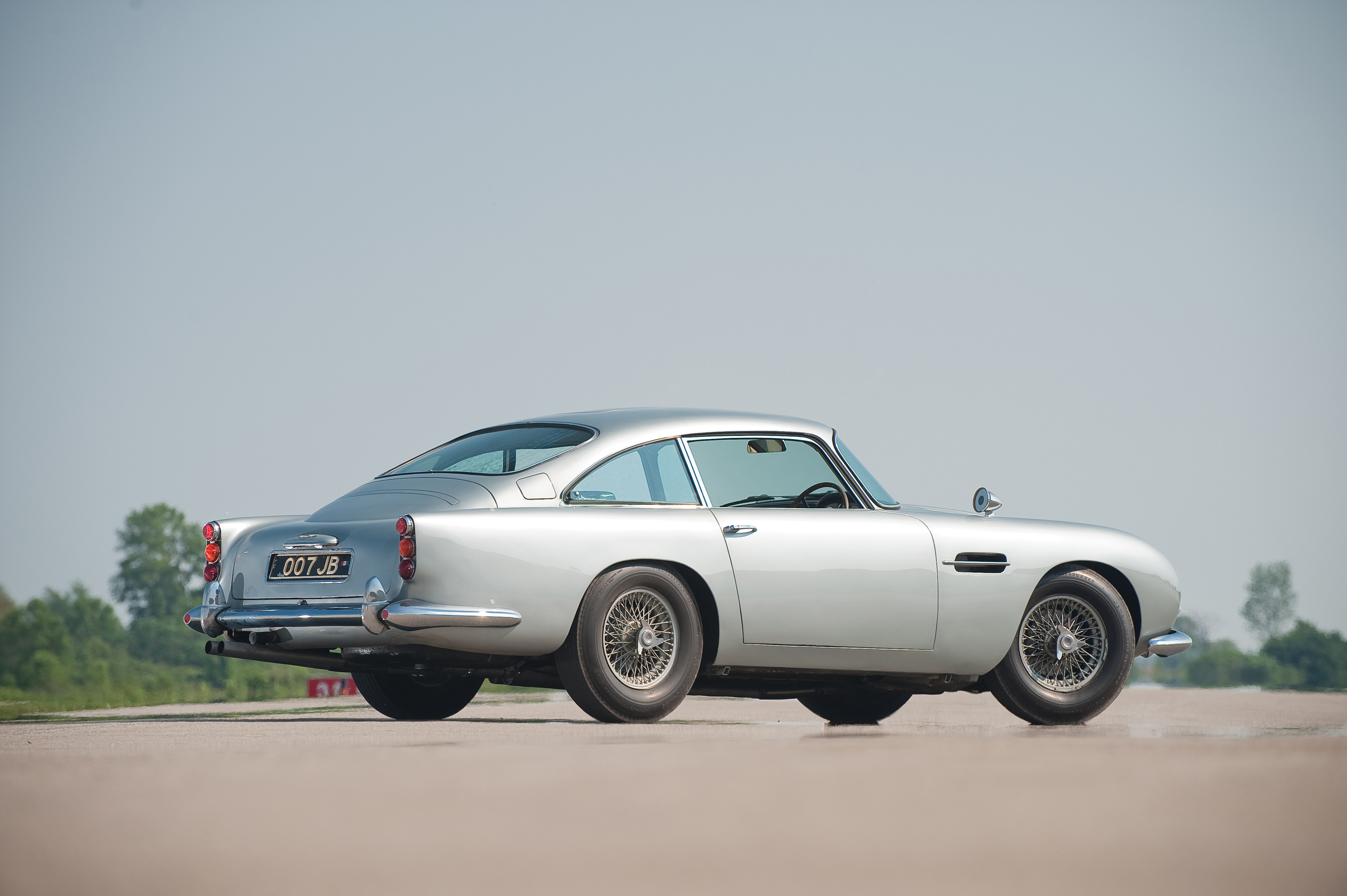 Agent машина. Aston Martin db5 007. Aston Martin db5 1964. Aston Martin db5 Джеймса Бонда. Aston Martin db5 James Bond 007.