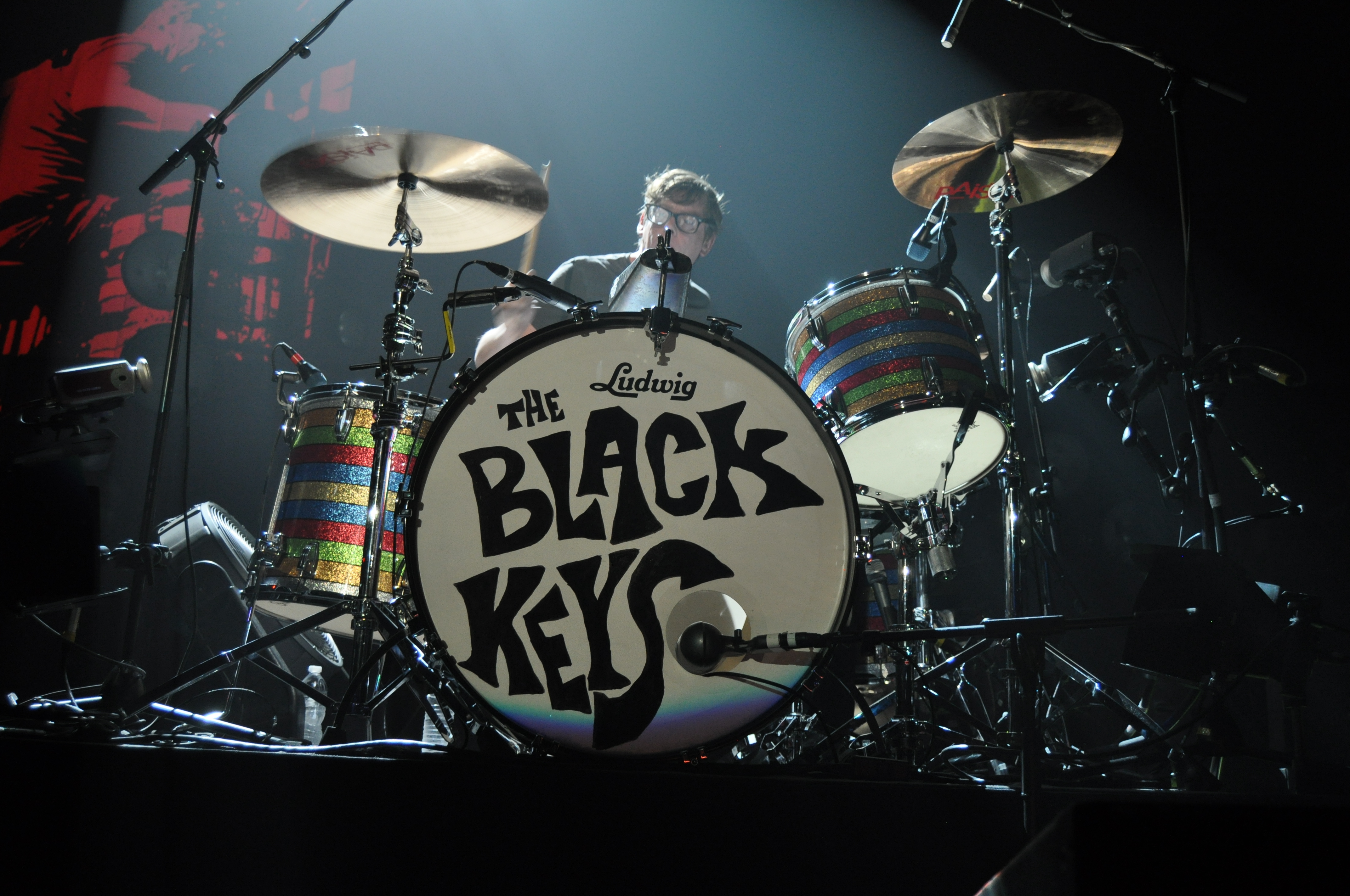 The black keys ohio players 2024. Группа the Black Keys. The Black Keys гитарист. Black Keys "brothers". The Black Keys "Live (DVD)".
