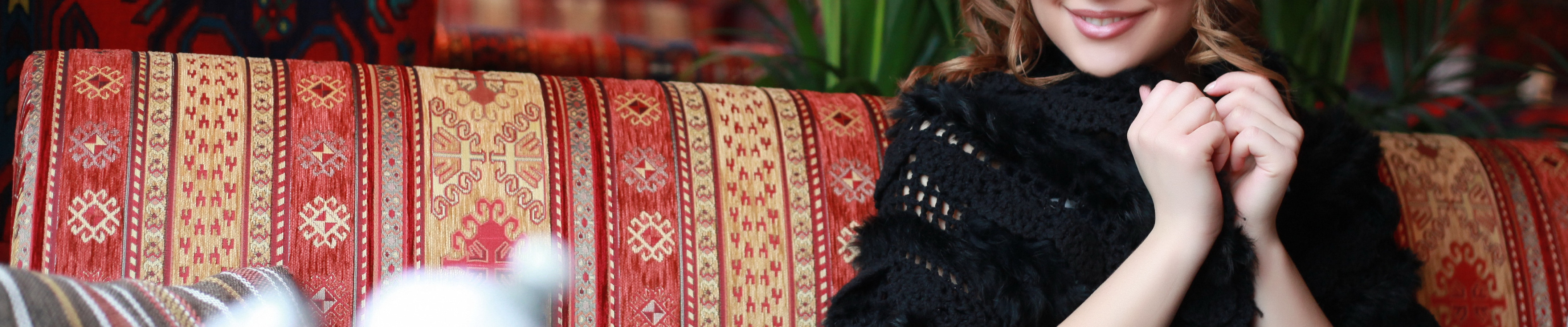 взгляд, улыбка, диван, girl, nika-a