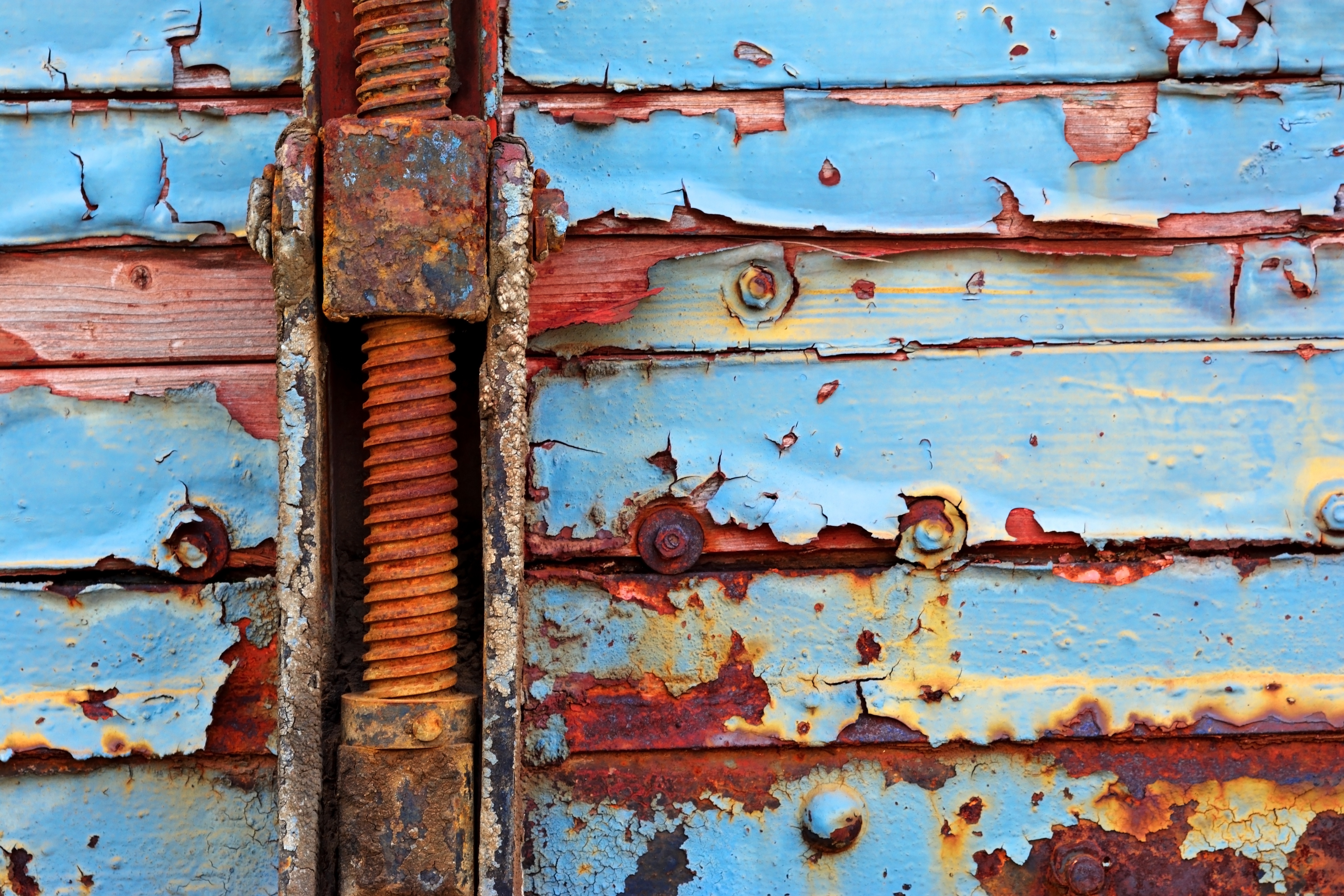 Can painted metal rust фото 4