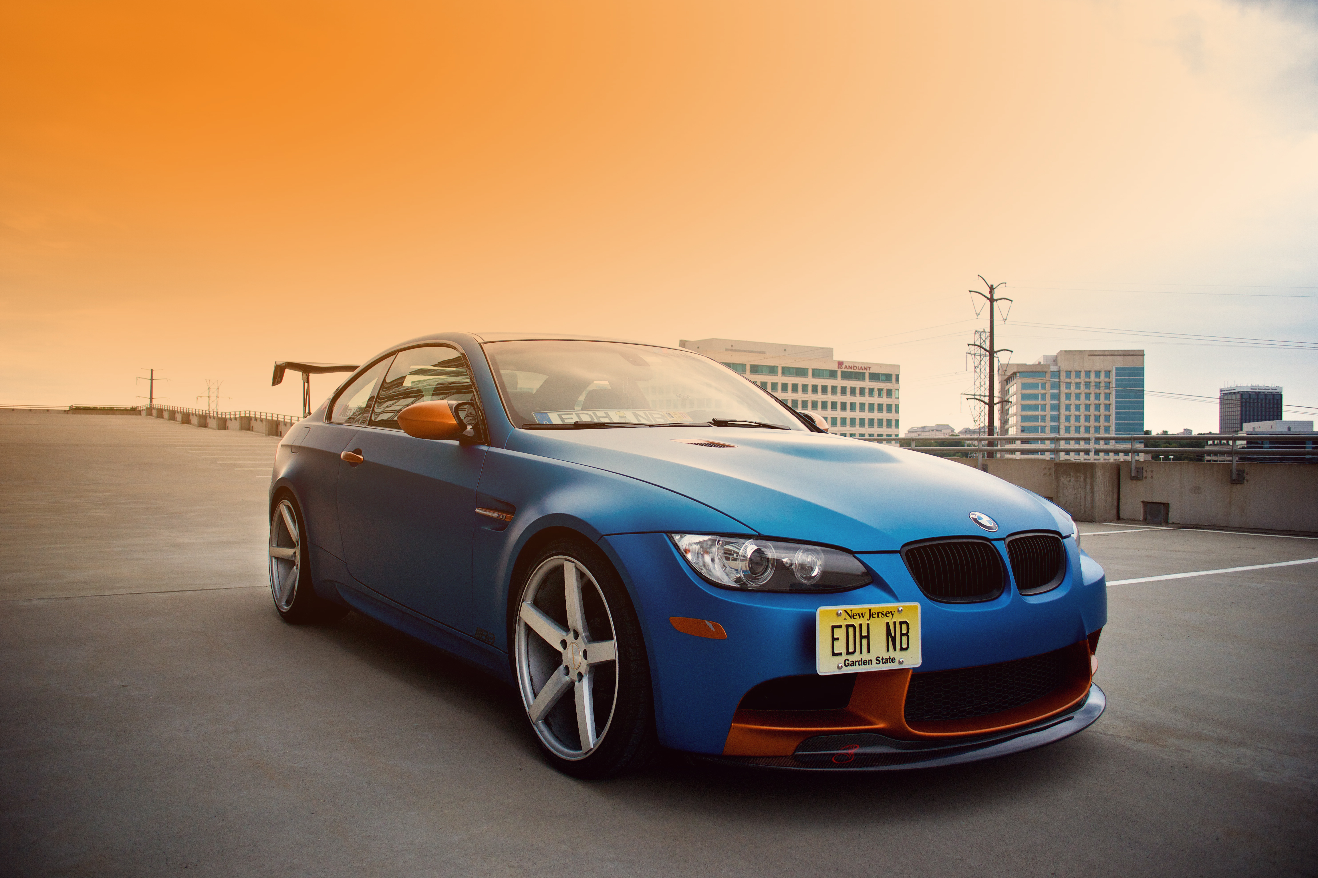 Bmw m5 песня. BMW e92 m3 синяя. БМВ 92. BMW e92 Coupe синяя. BMW e92 голубая.