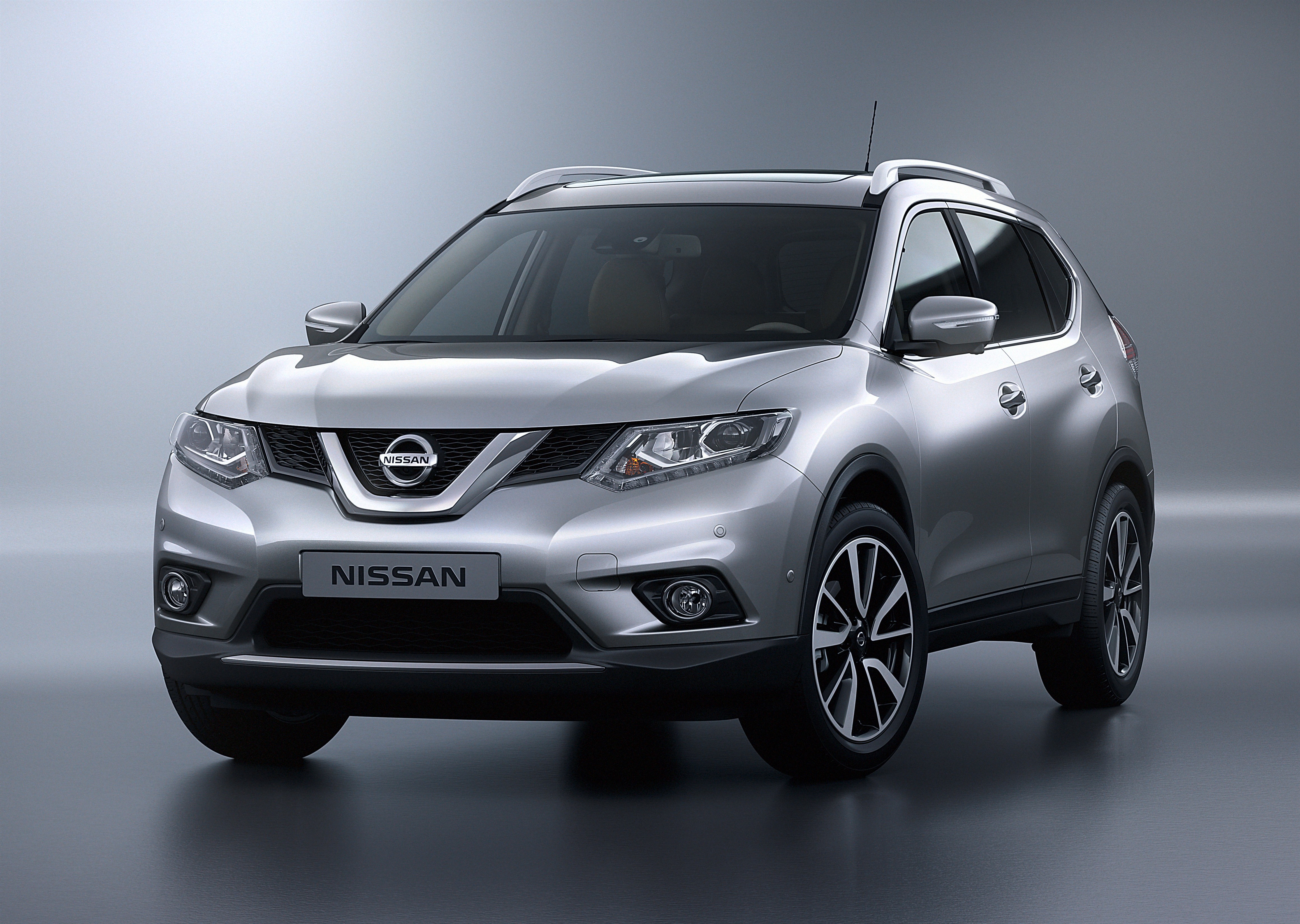 Nissan x trail сигнал. Nissan x-Trail т32. Ниссан х-Трейл 2015. Nissan x-Trail t32 2020. Nissan x-Trail 2014.