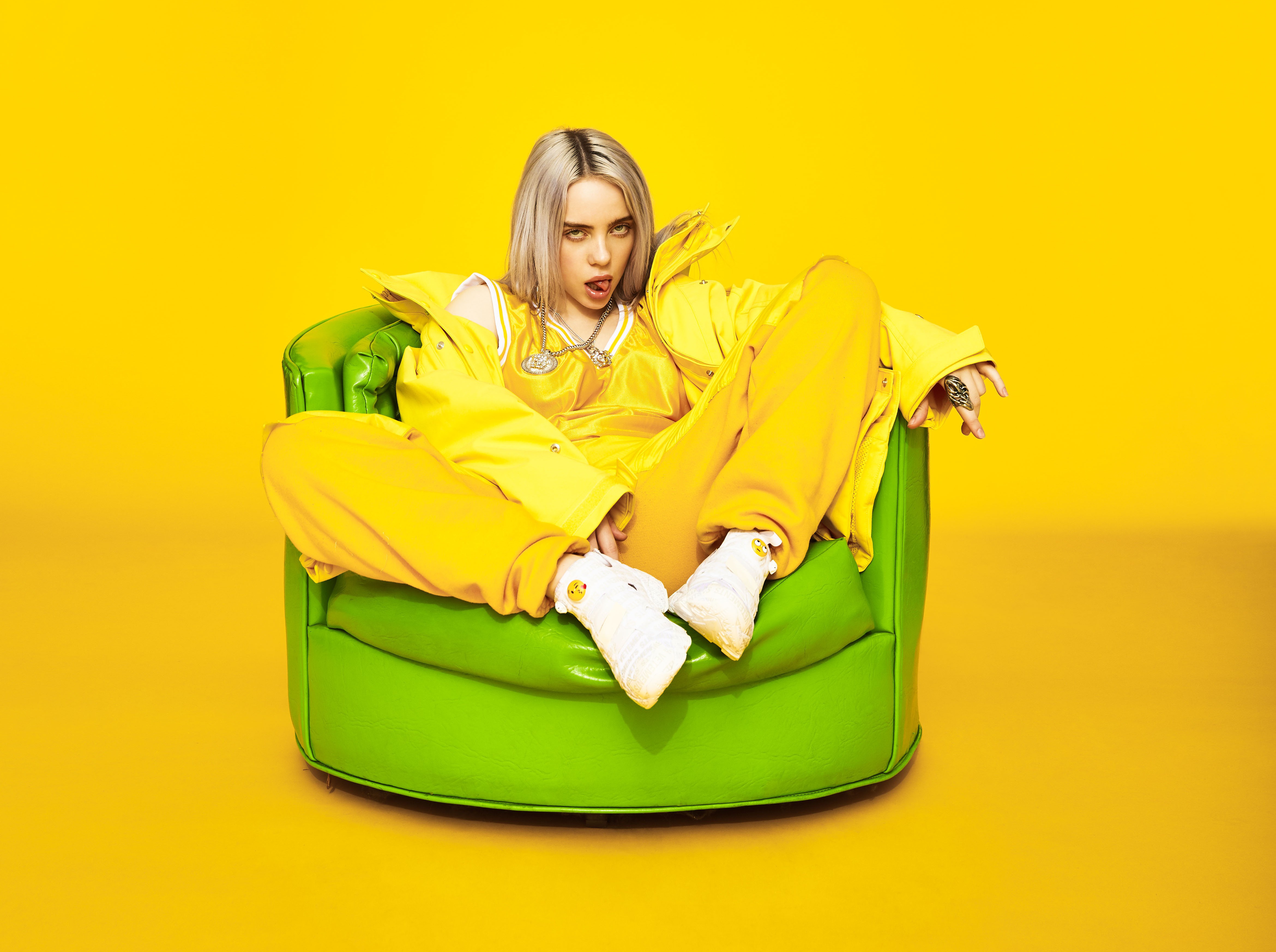 Обои певица, singer, Billie Eilish, Билли Айлиш на телефон и рабочий стол,  раздел музыка, разрешение 4680x3492 - скачать