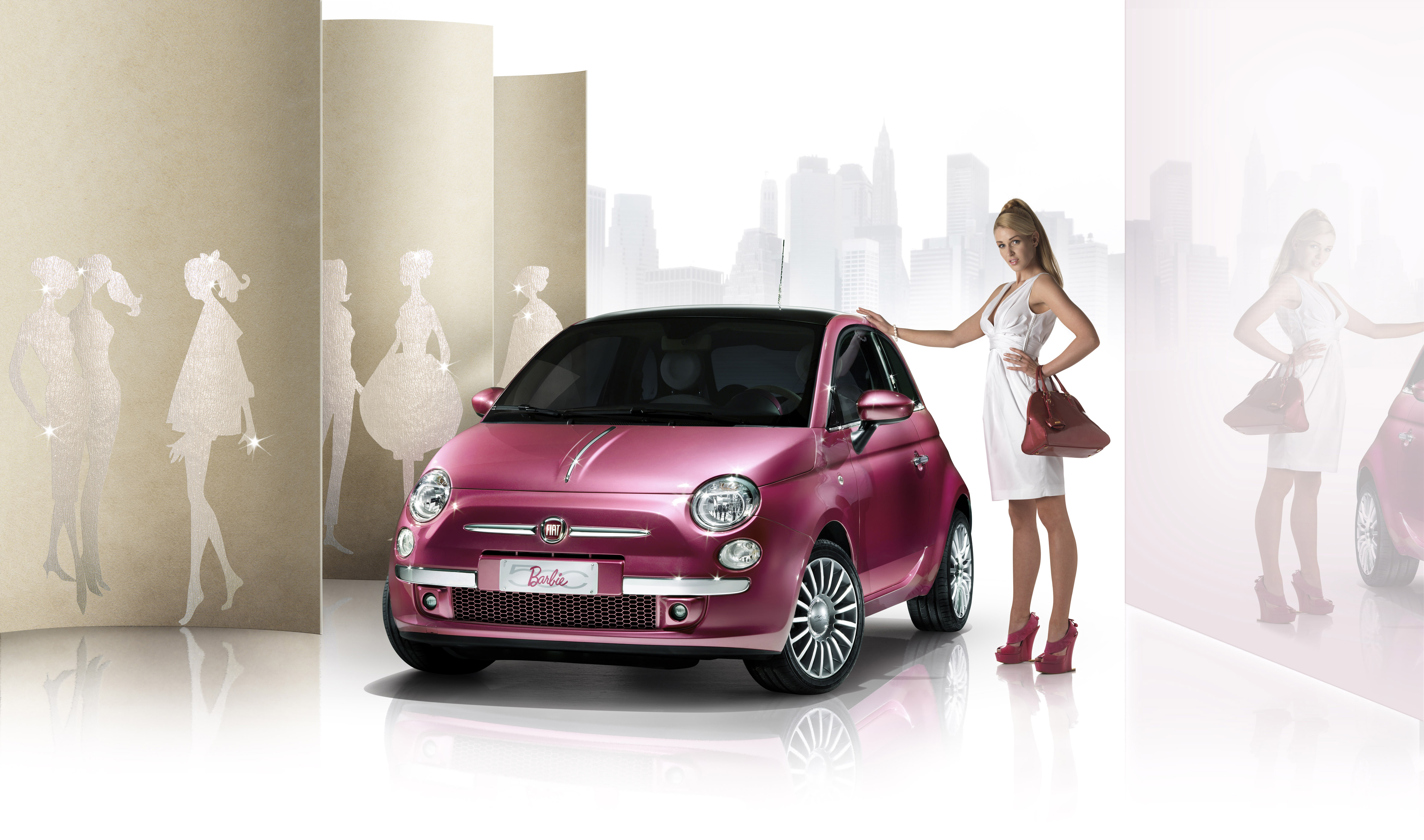 Авто реклама вайлдберриз. Fiat 500 Gucci. Fiat 500 Pink. Fiat 500 by Gucci. Фиат 500 розовый.