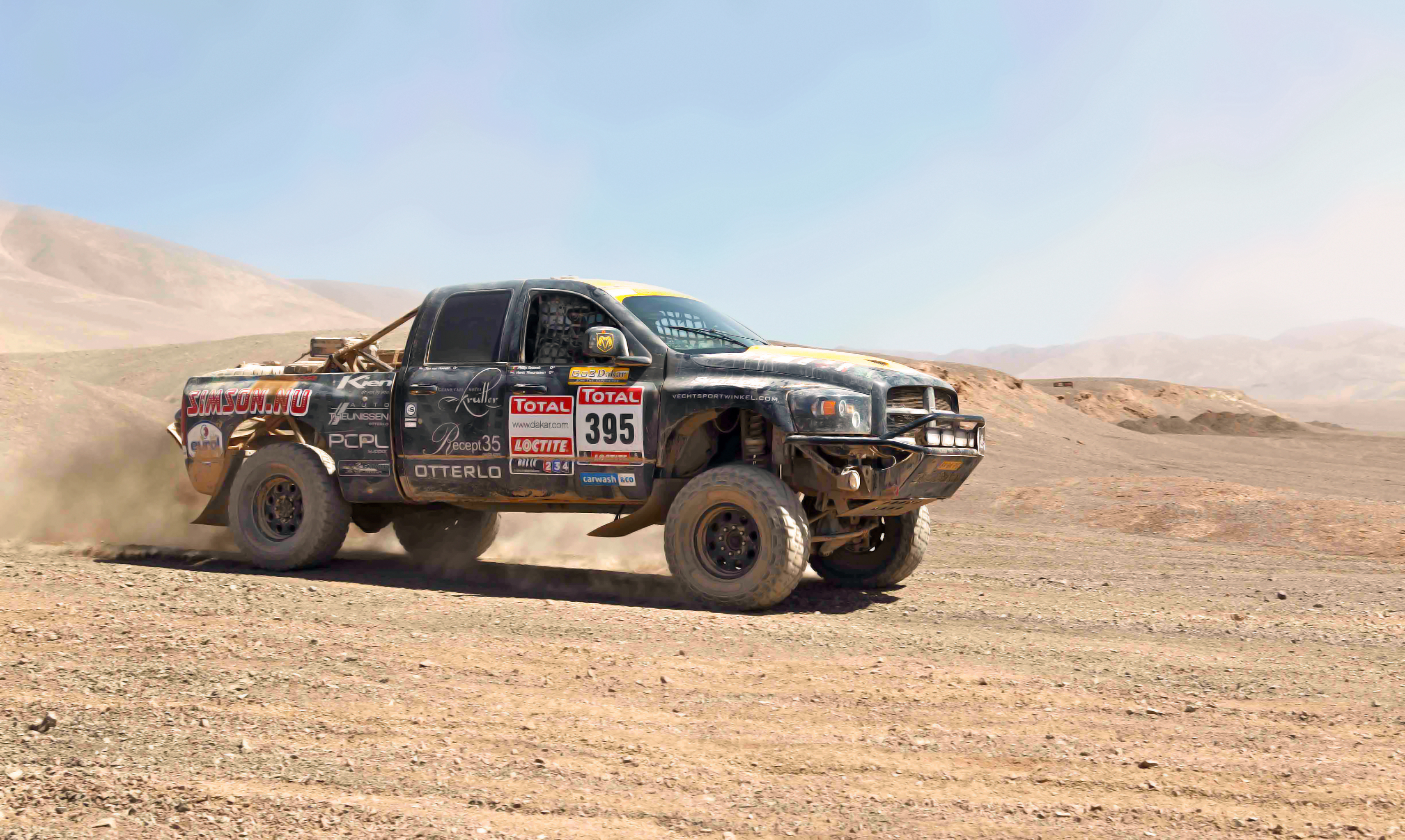 Дейс машины. Додж рам раллийный. Dodge Ram Rally. Додж рам 2500 Дакар. Додж рам спортивный.