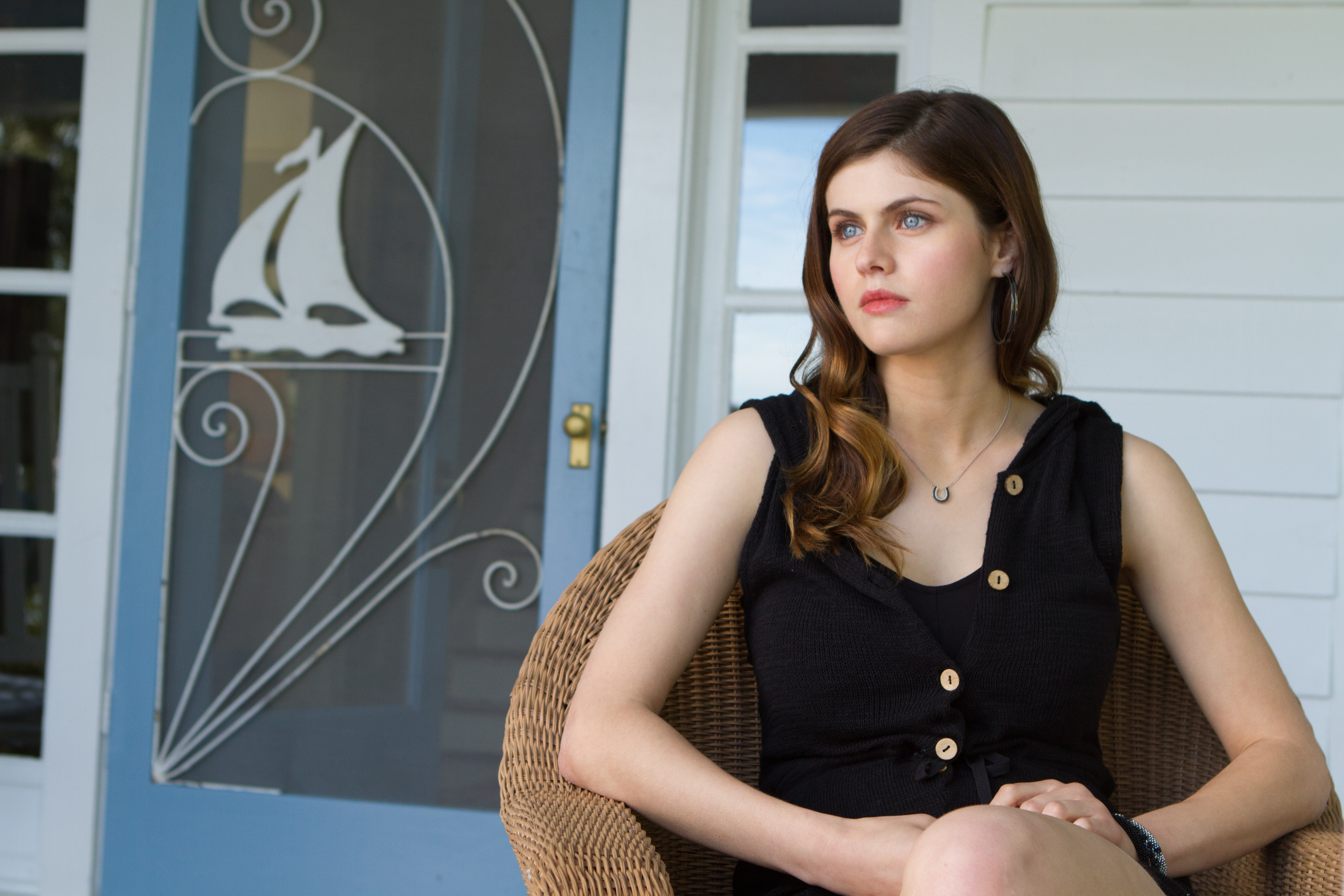 Alexandra Daddario Images