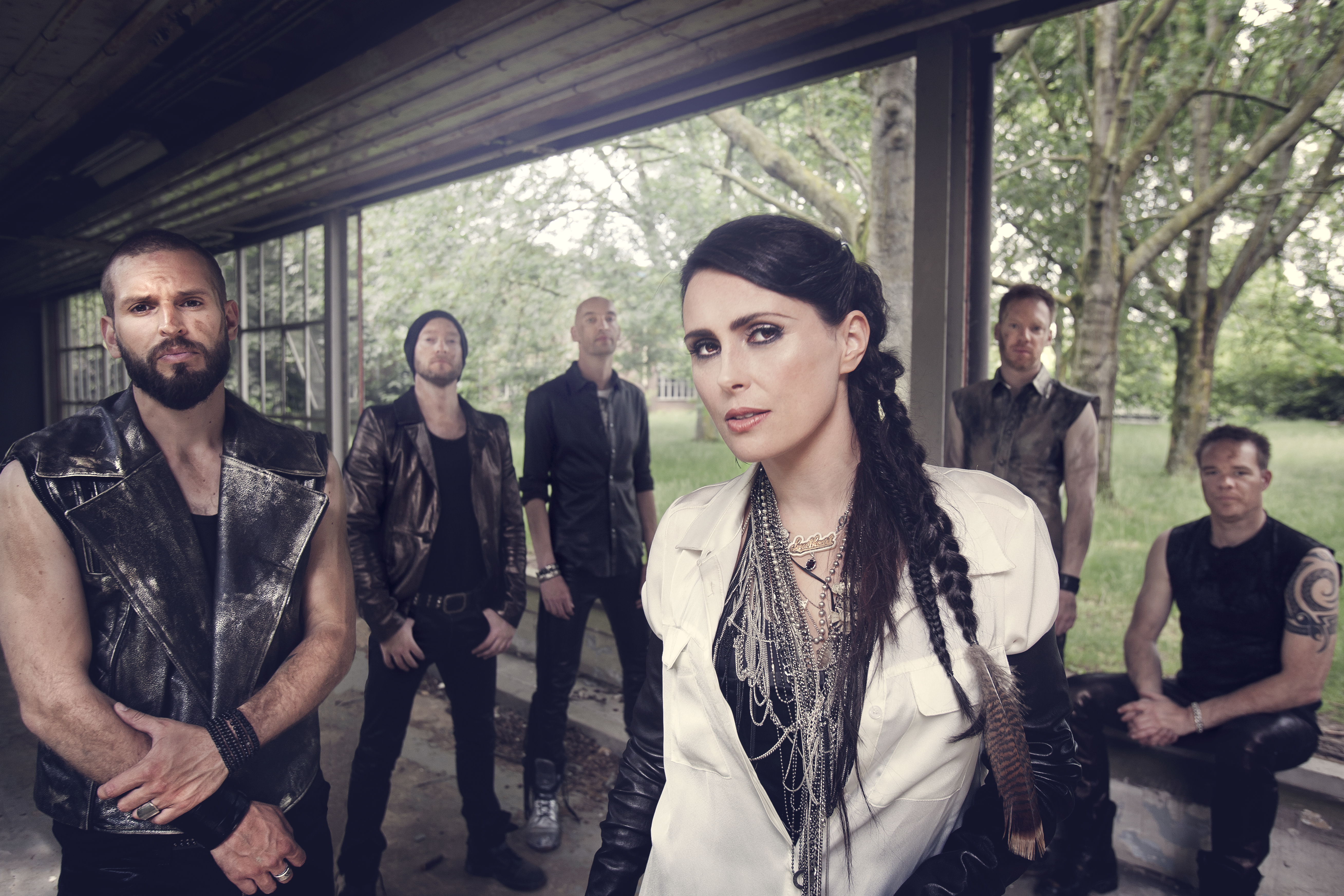 Within temptation feat. Группа within Temptation. Солистка Визин темптейшен. Within Temptation 2022.