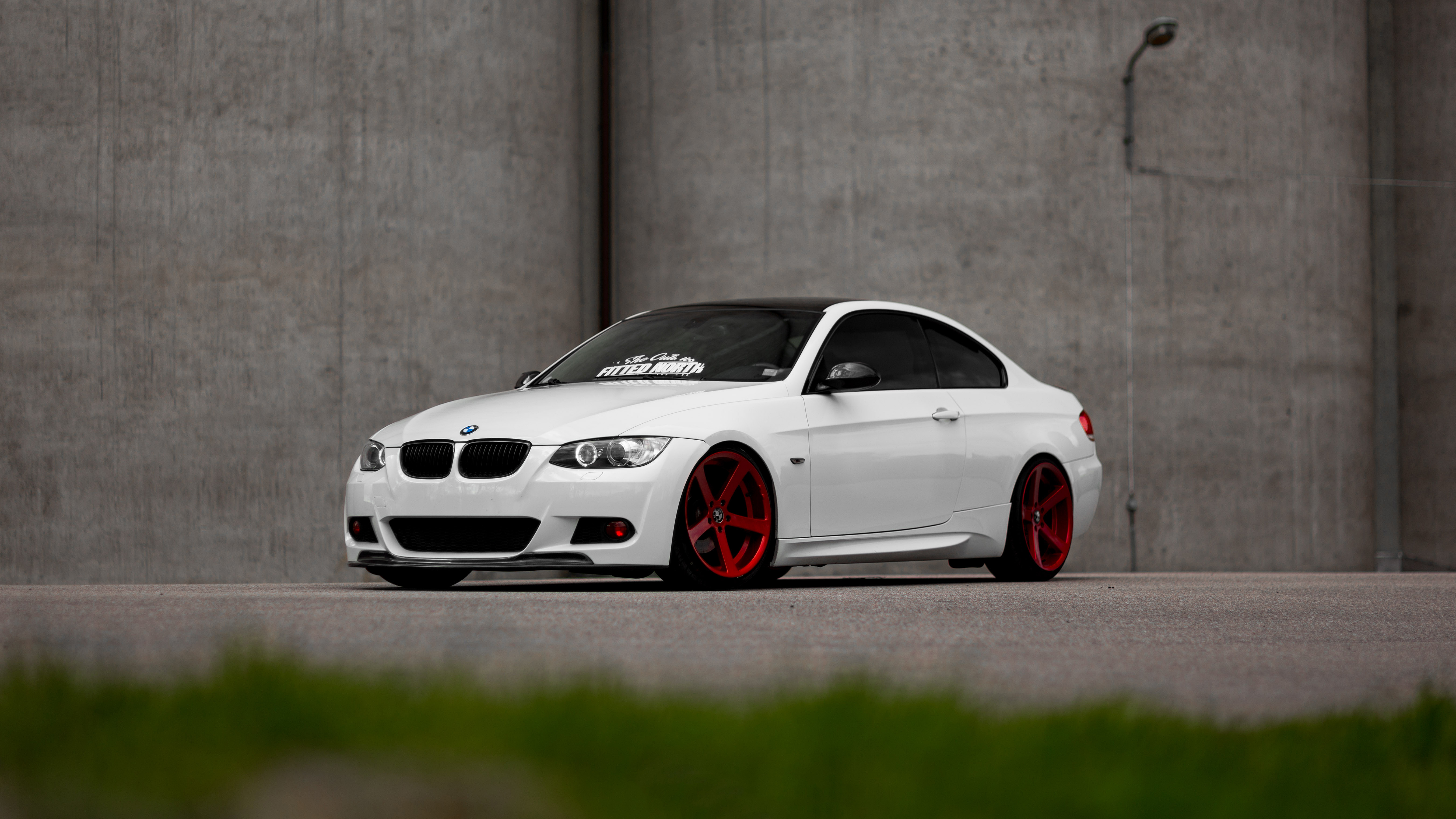 BMW e92 1600x900