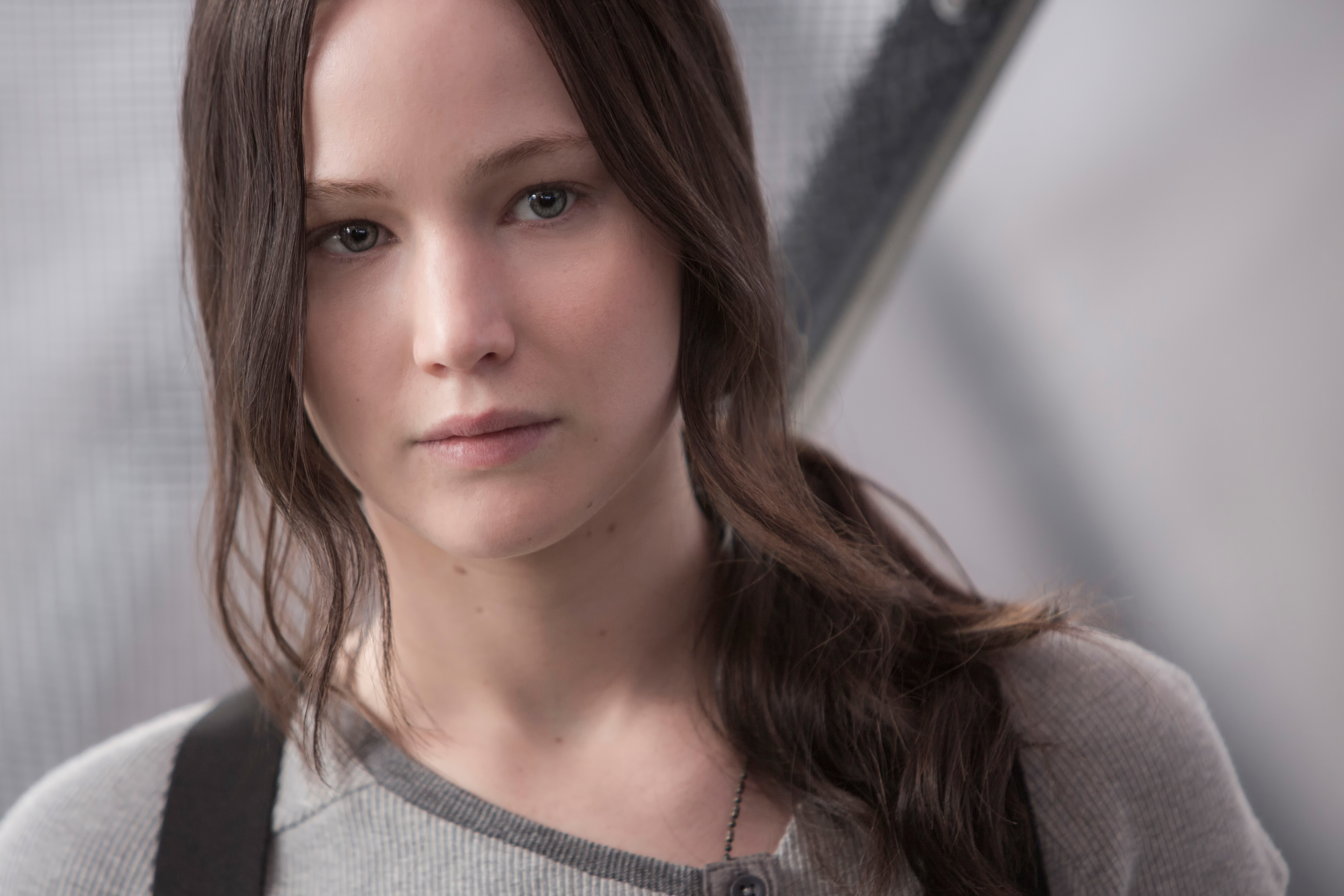 Обои Jennifer Lawrence, Katniss Everdeen, Голодные игры:Сойка-пересмешница,  The Hunger Games:Mockingjay - Part-2 на телефон и рабочий стол, раздел  фильмы, разрешение 5472x3648 - скачать