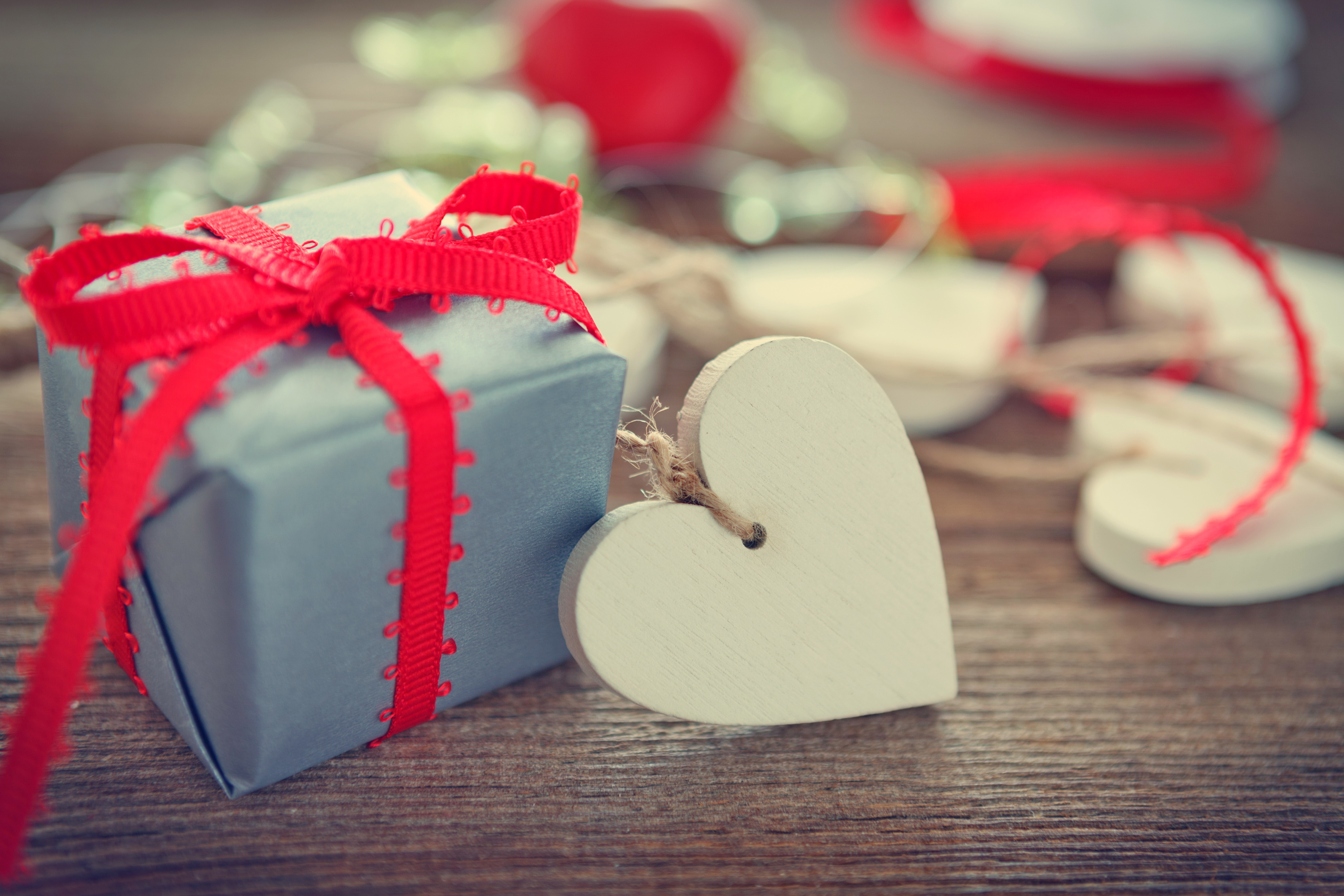 Желанный сюрприз. Подарок. Подарки на день влюбленных. Подарок на 14 февраля. Романтический подарок.