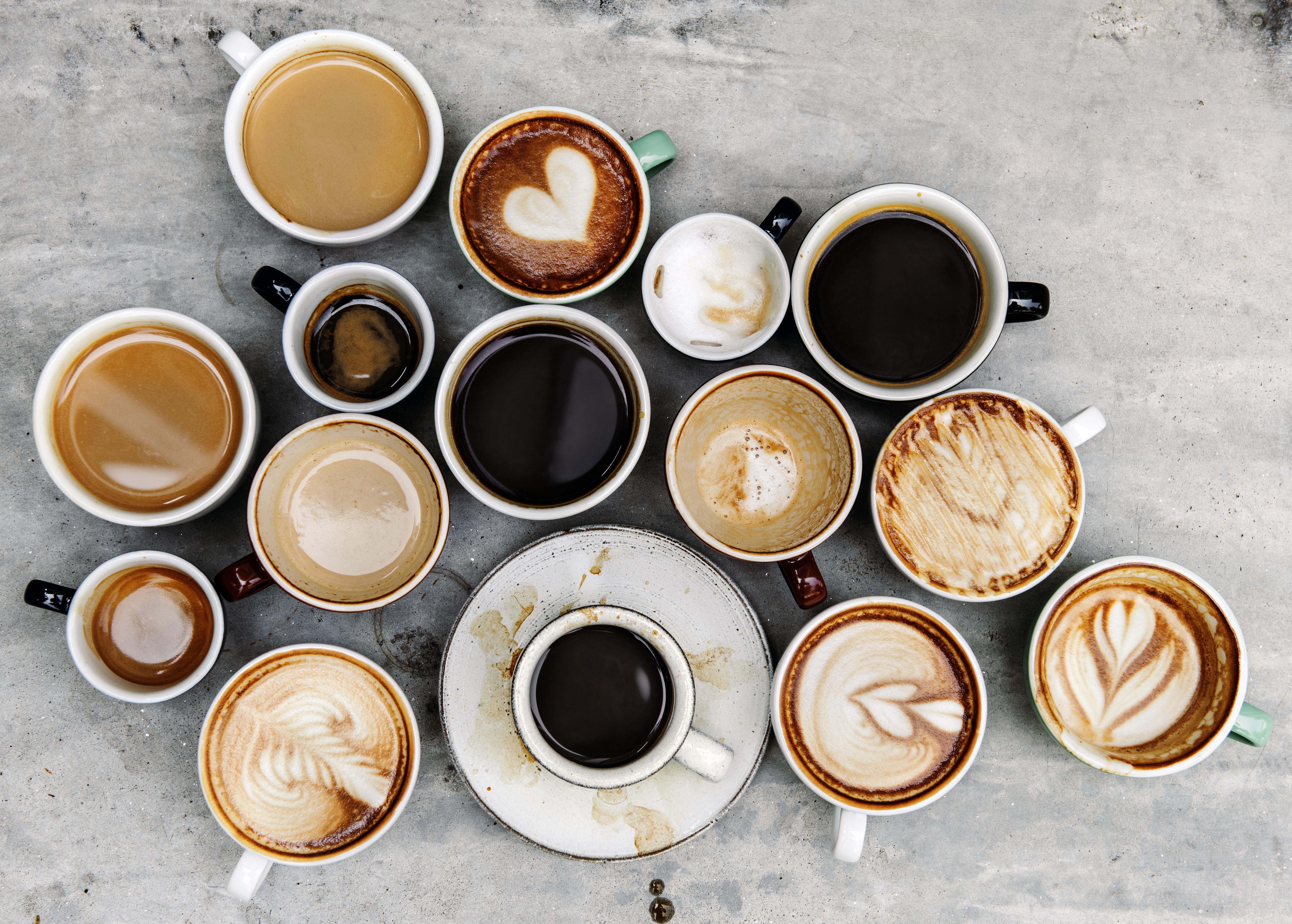 Формы кофейных чашек. Кофе. Кофе и кофейные напитки. Чашка кофе. Кофе сверху.