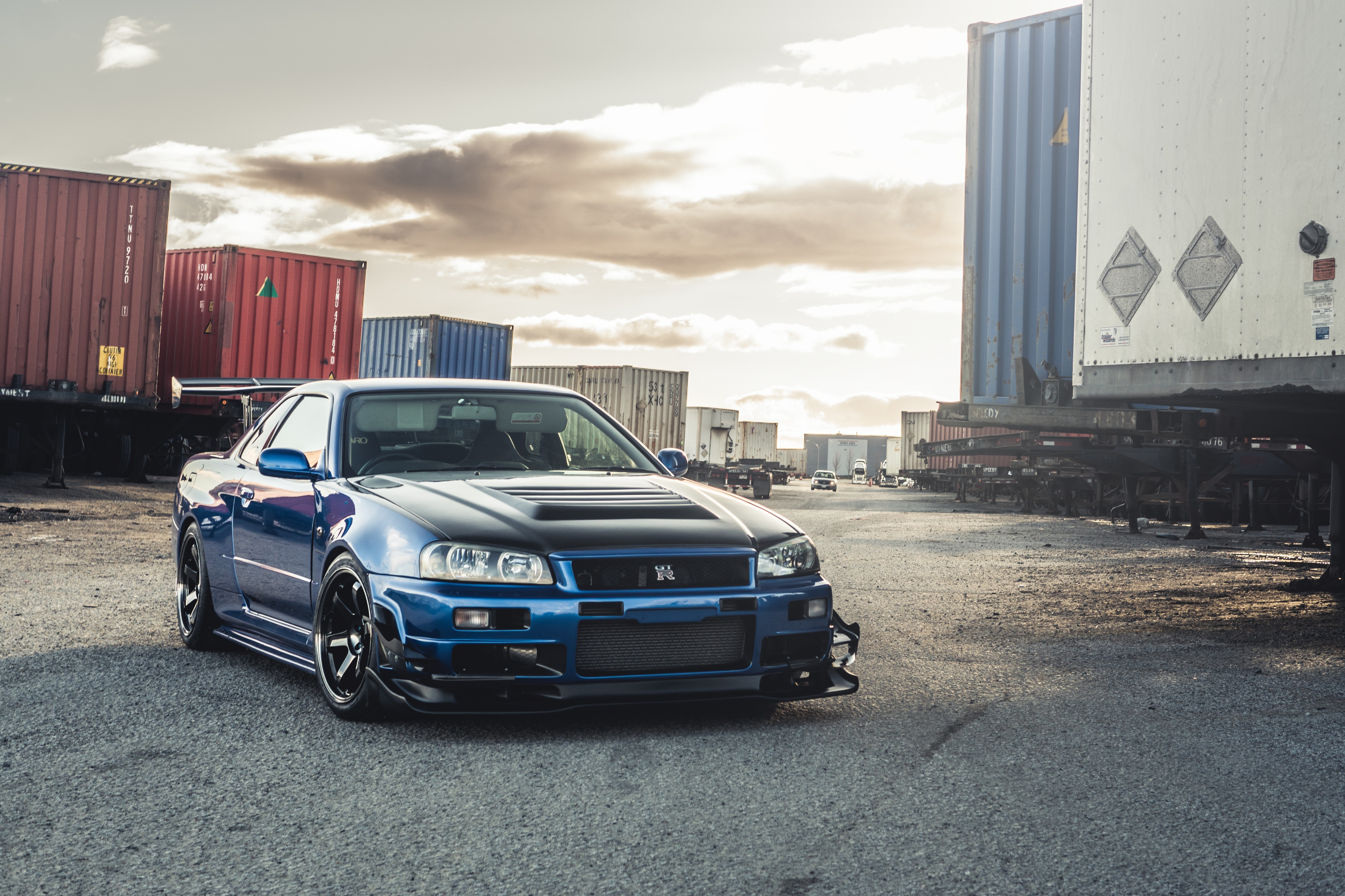 Nissan Skyline GTR r34 Blue