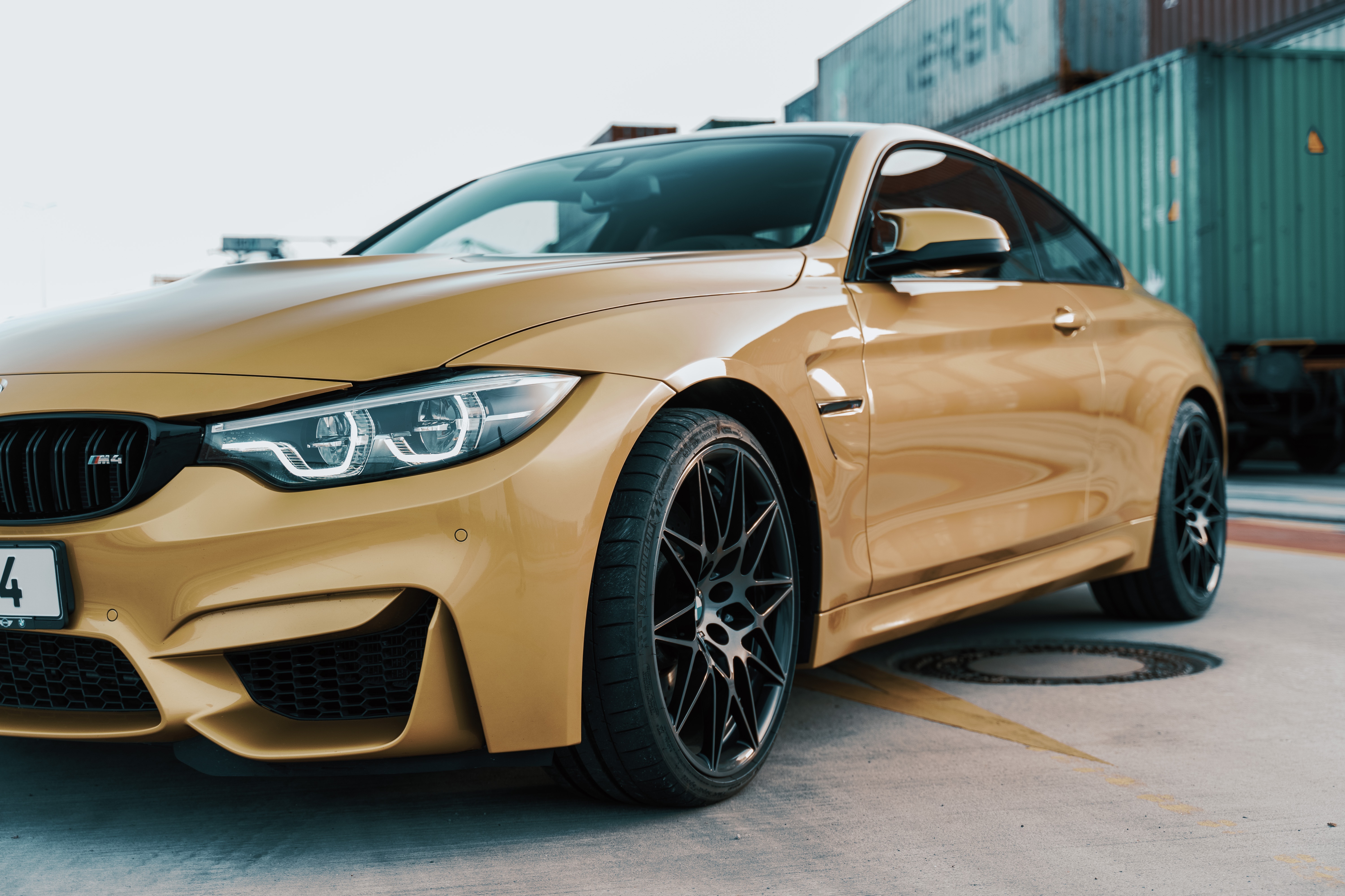 BMW m4 Bronze