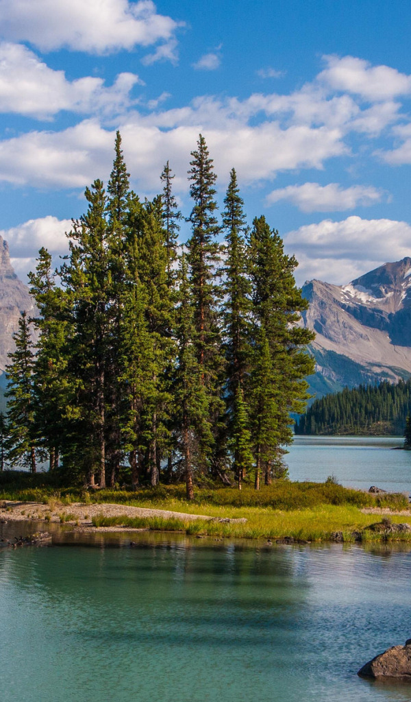 Maligne Lake Canada