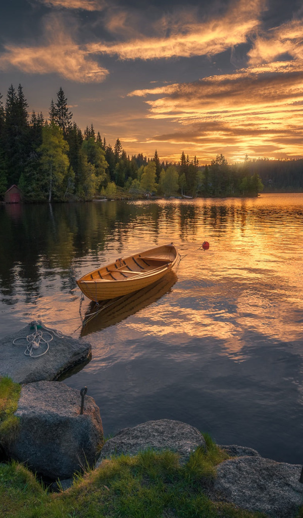 Фотосессия лодка озеро Пенза