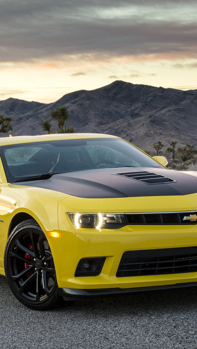 Chevrolet Camaro 2018 Yellow