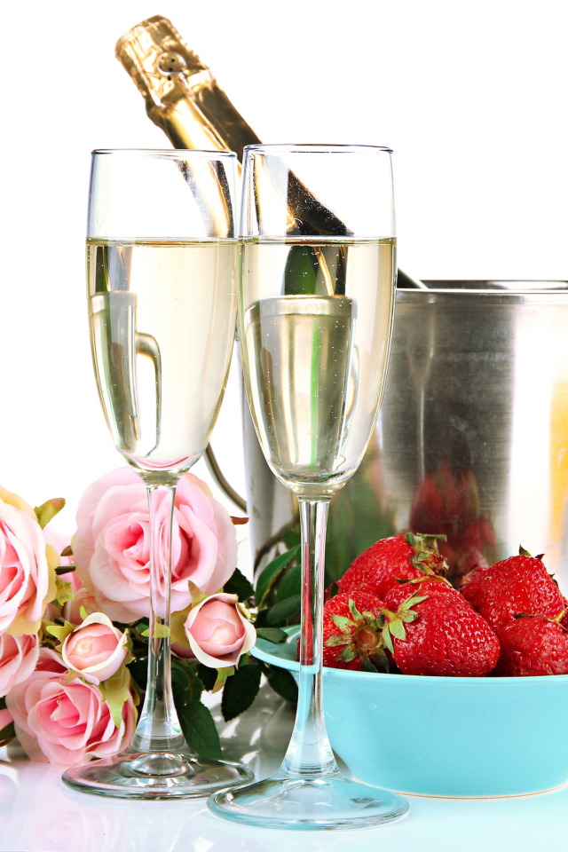 Сколько глав в шампанское и розы. Цветы и шампанское. Шампанское бокалы цветы. Шампанское бокал розы. Бокал шампанского и цветы.