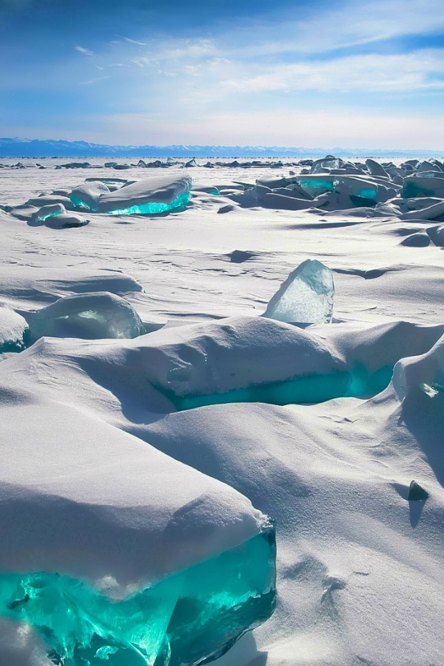 Океан покрытый льдом. Лед Байкала. Озеро Байкал лед. Красивый лед. Ледяной пейзаж.