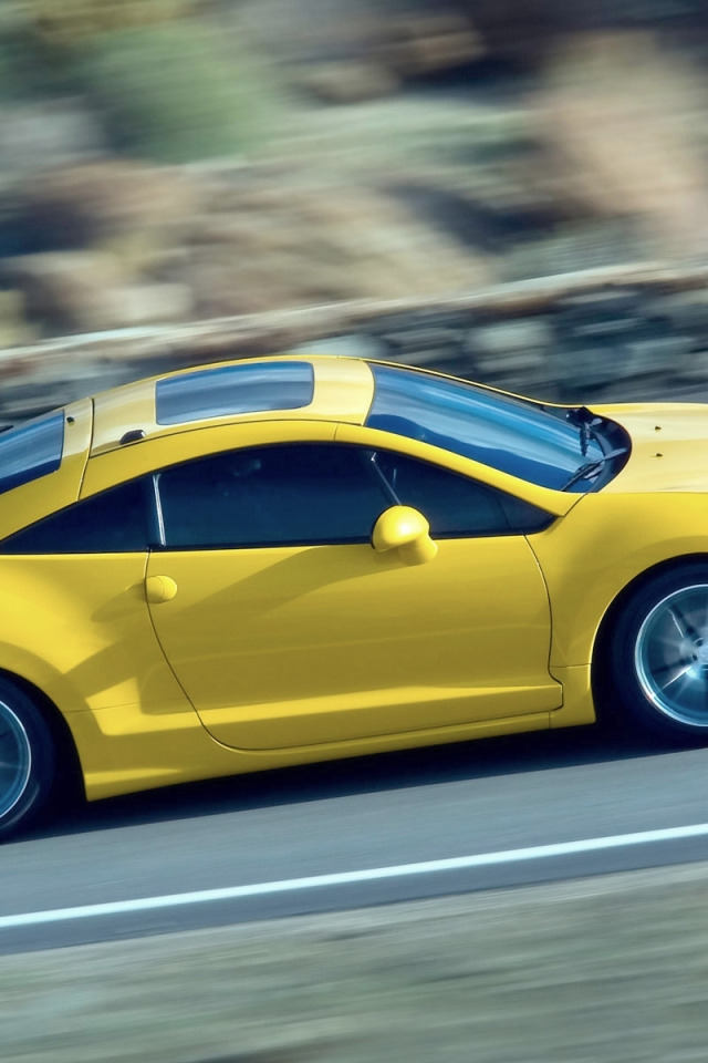 Видишь желтую машину. Митсубиси Эклипс желтый. Mitsubishi Eclipse желтая. Желтая Мицубиси Эклипс. Машина Eclipse желтая.