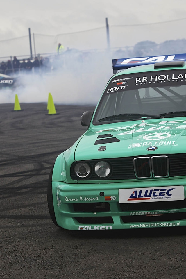 BMW e30 дрифт Falken